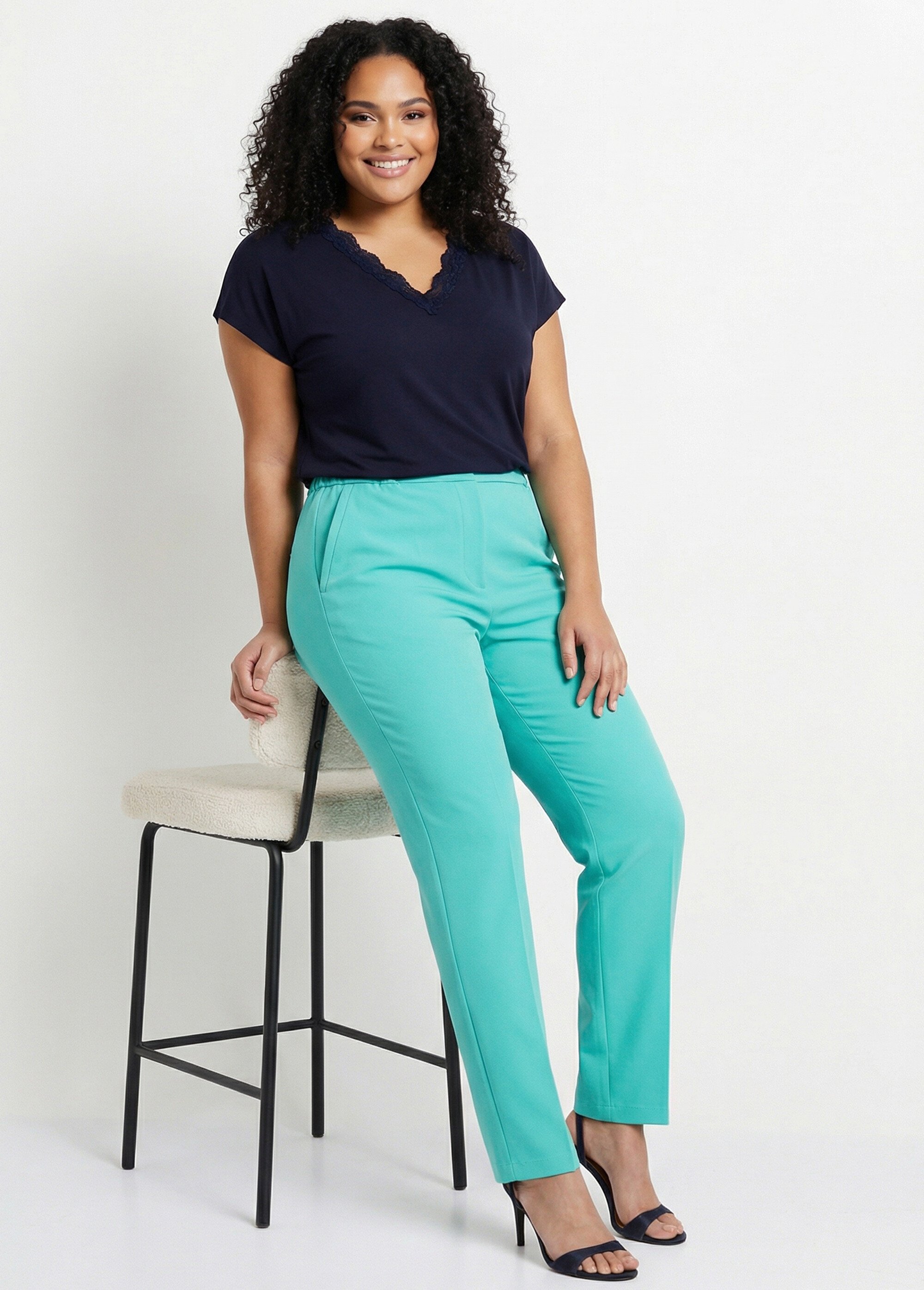 Pantalon droit taille semi-élastiquée