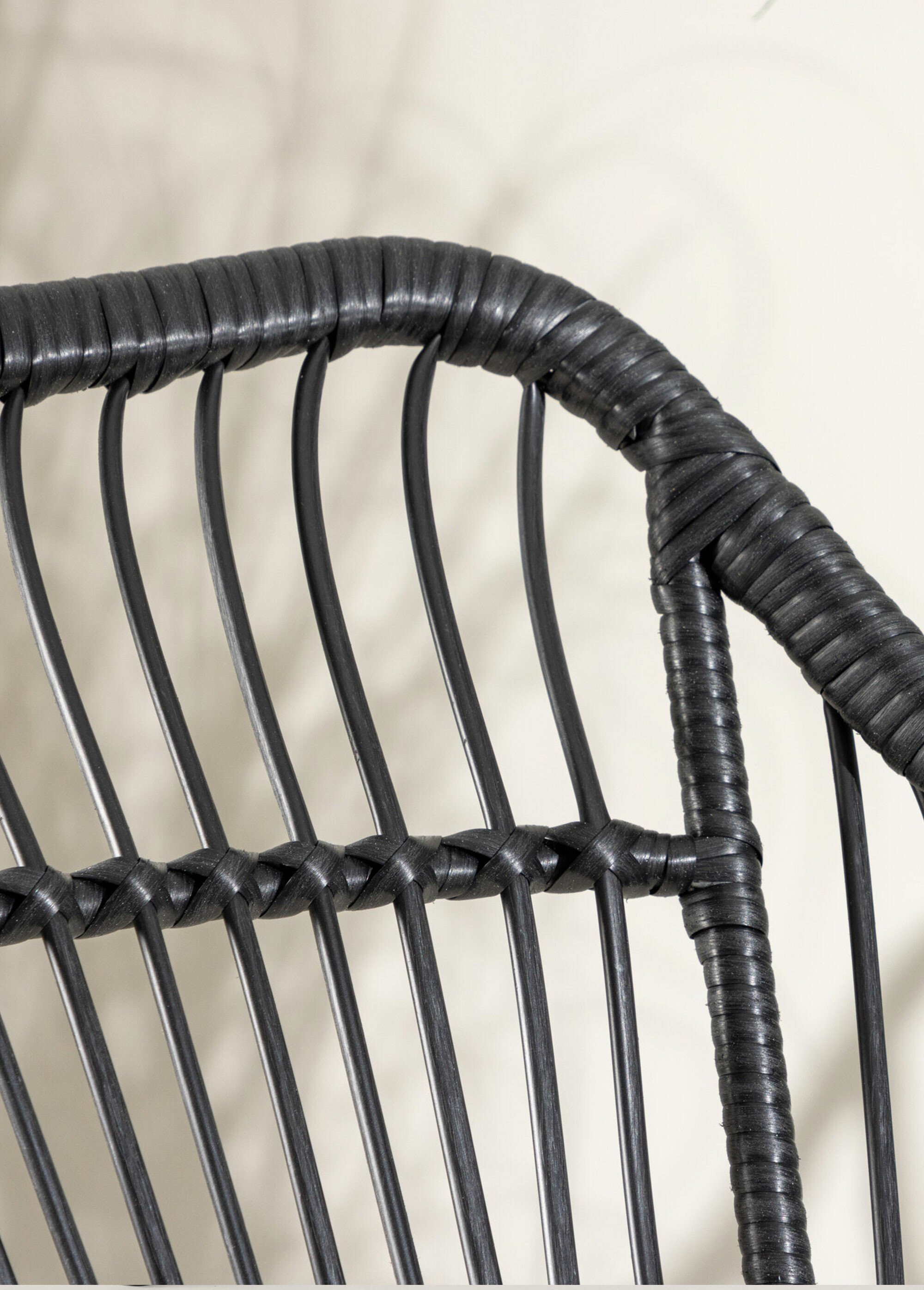 Set résine tressée Fauteuils + Table NOIR VEN-2038-408 DE2