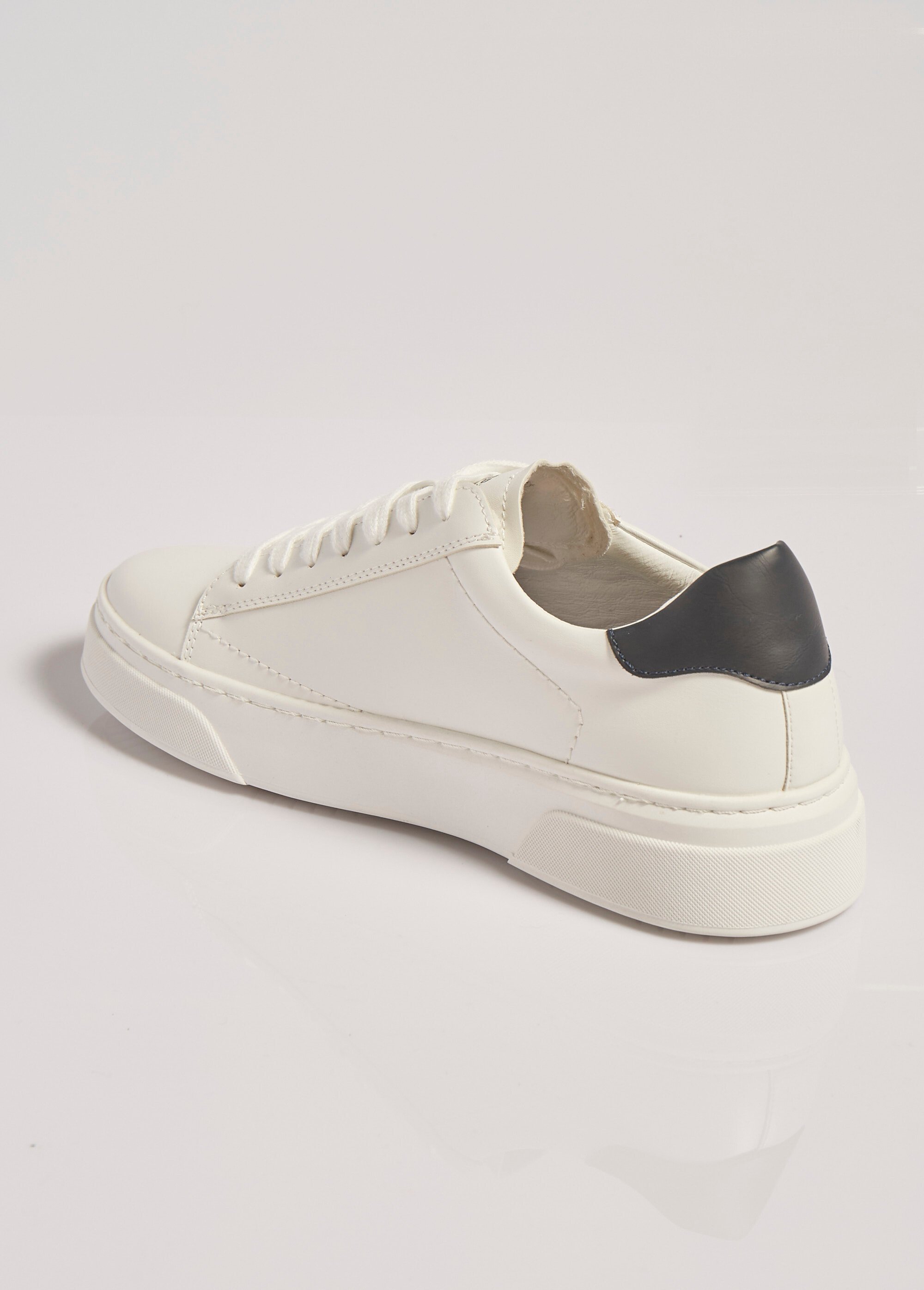 Sneakers sportswear chic monochromes Homme Blanc ELOEL0983 DO1