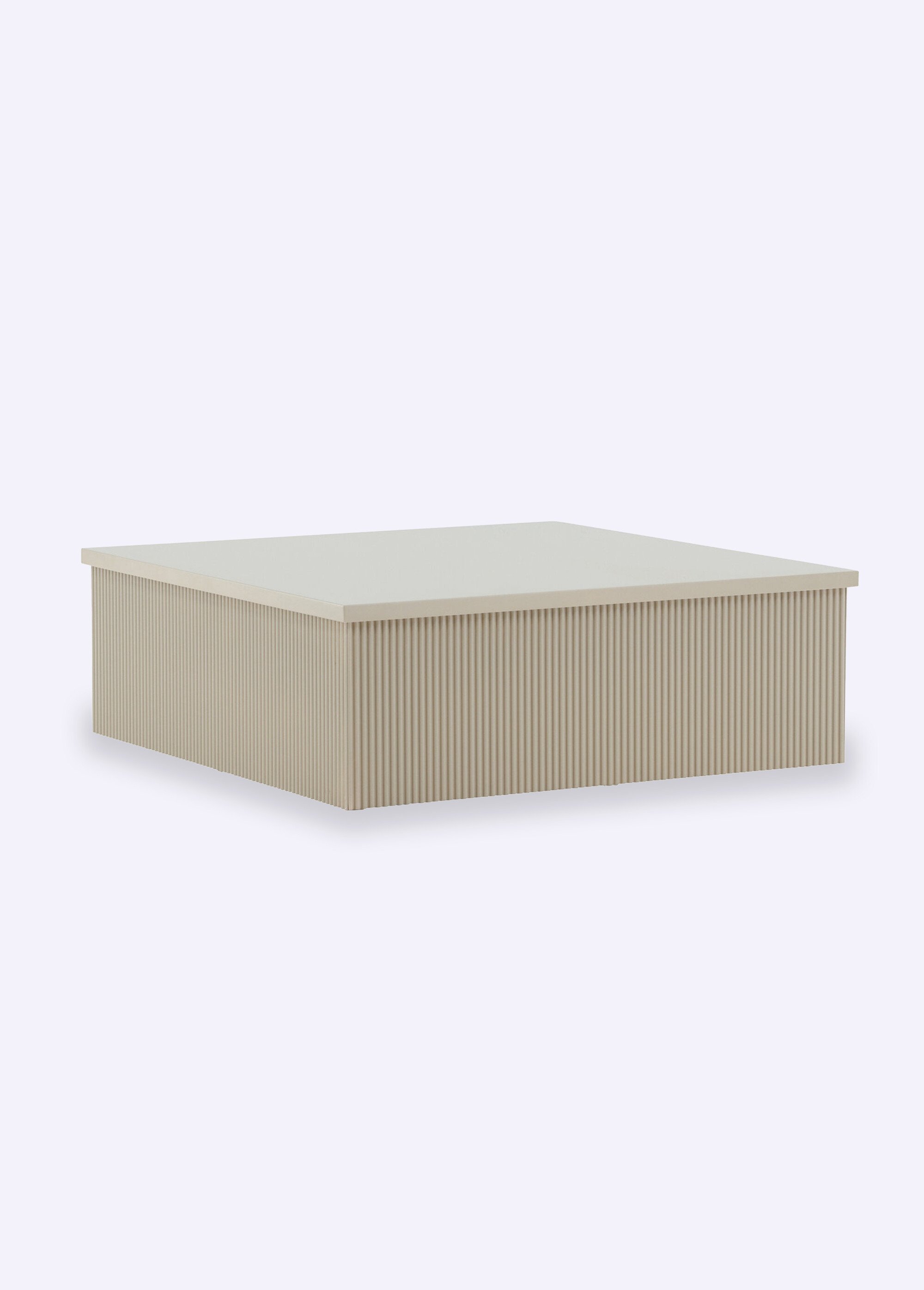 Table basse carrée design, bois clair