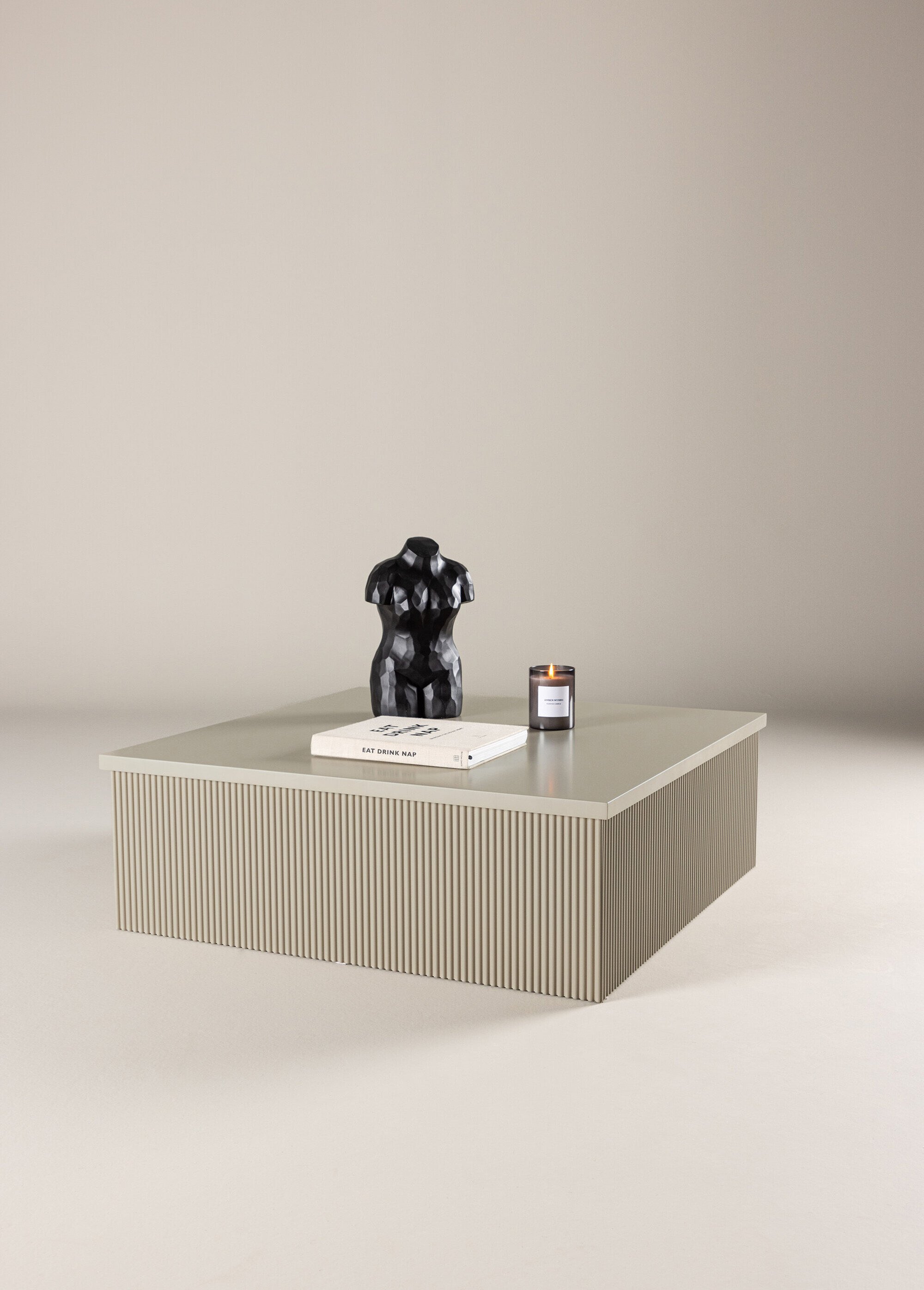 Table basse carrée design, bois clair BEIGE VEN-61170-102 SI1