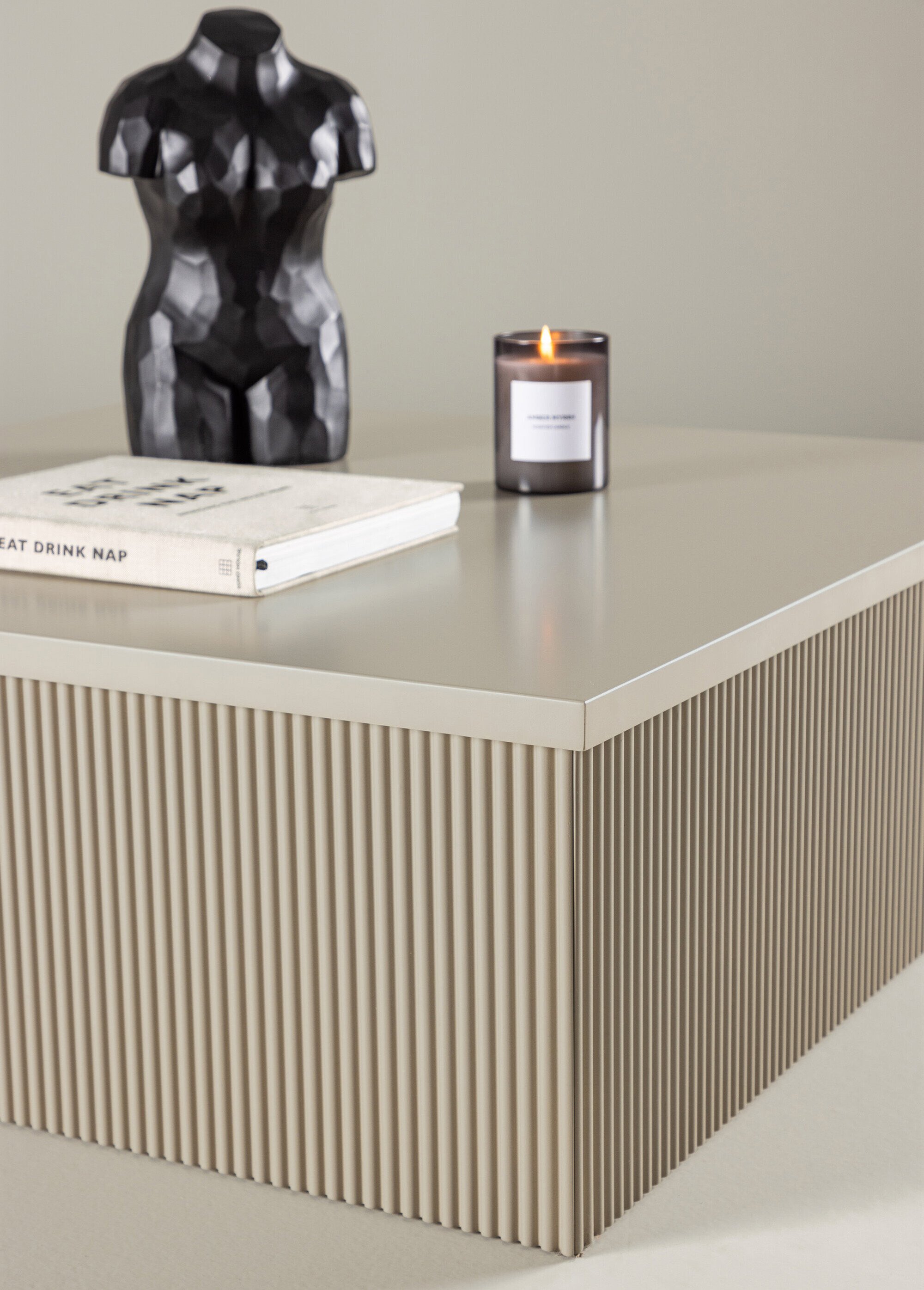 Table basse carrée design, bois clair BEIGE VEN-61170-102 SI2