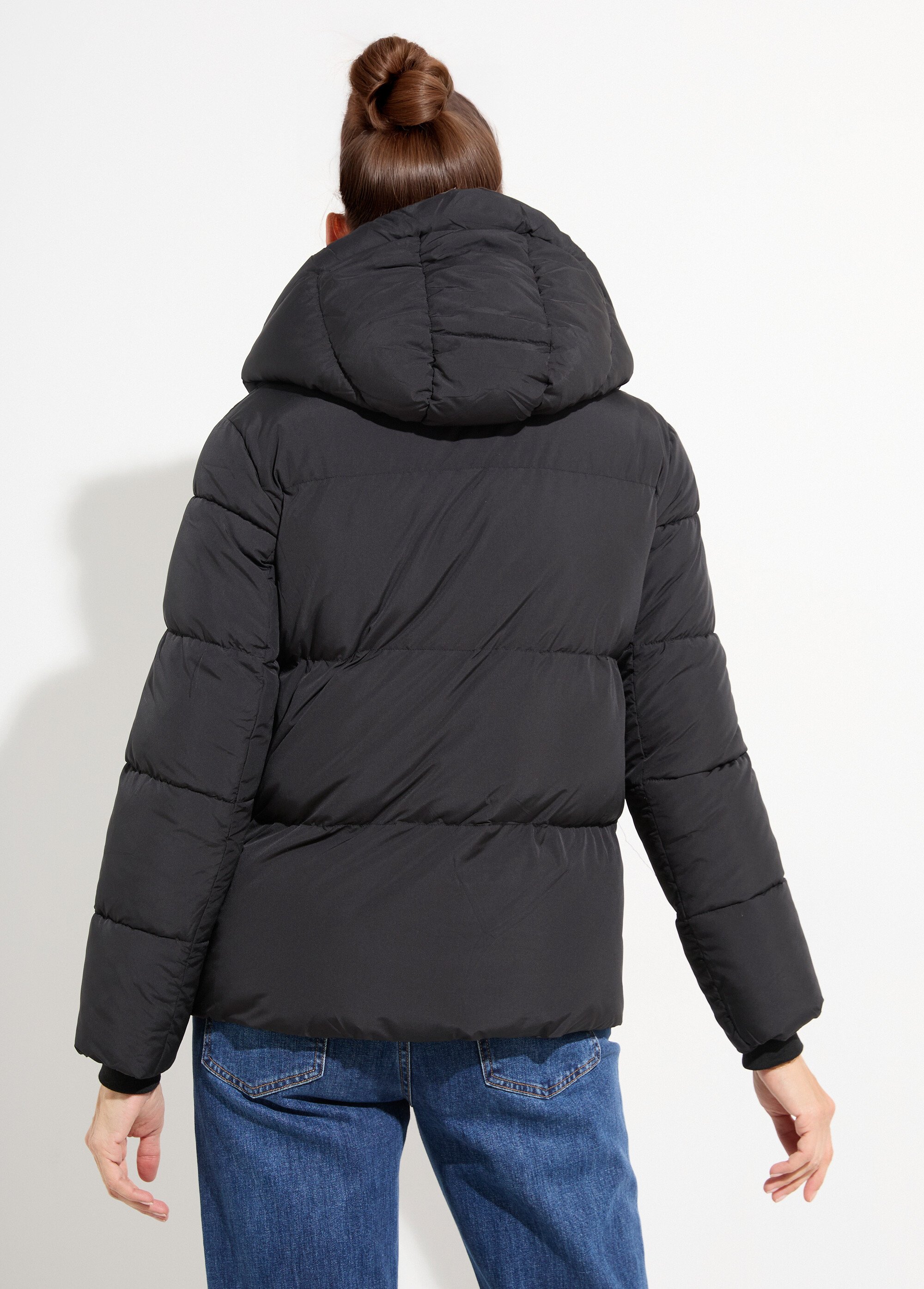 Doudoune courte matelassée à capuche Femme Noir ATT-AT8393 DO1