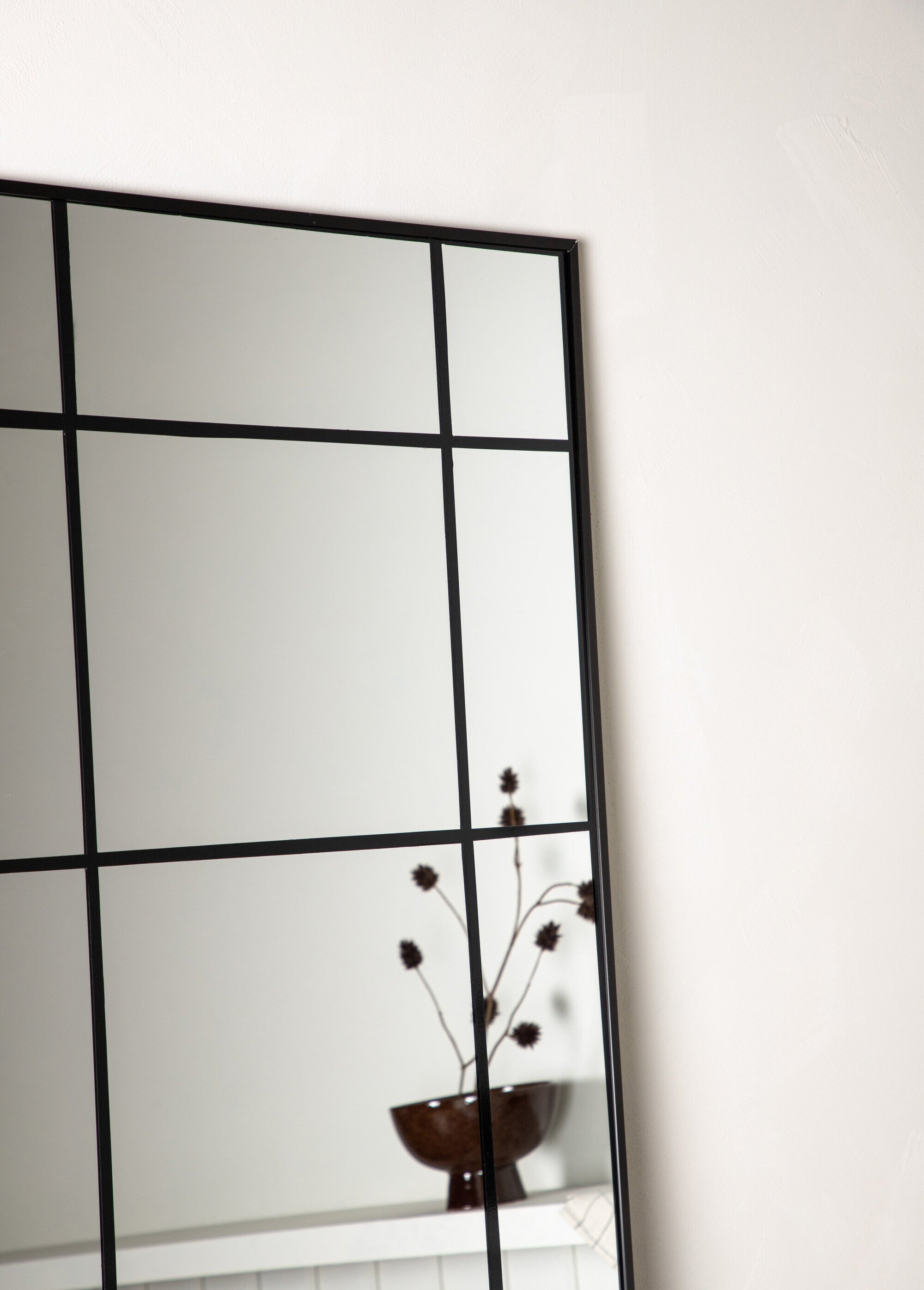 Miroir en métal, façon fenêtre Noir VEN-19999-030 DE2