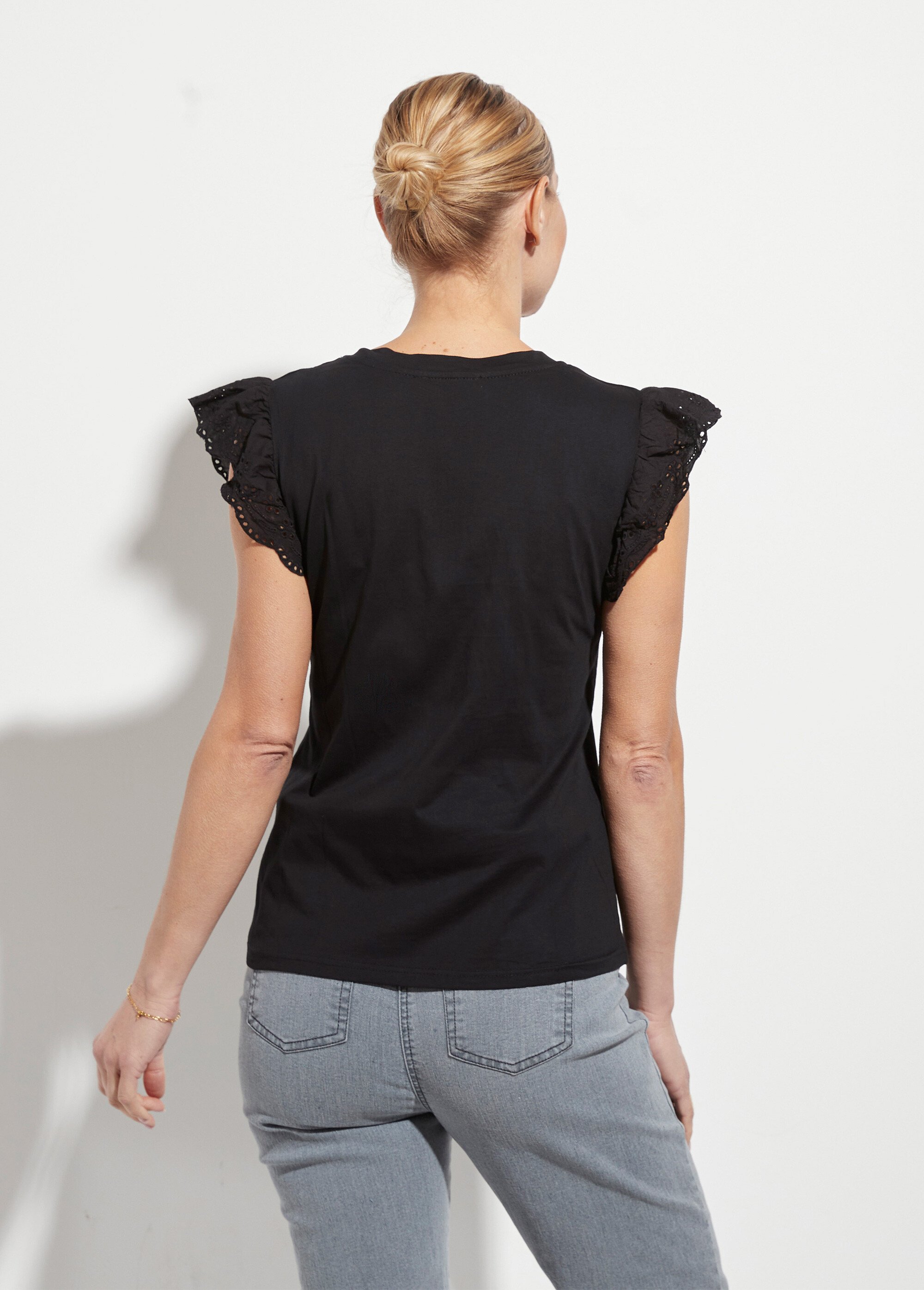 T-shirt manches volantées avec encolure V