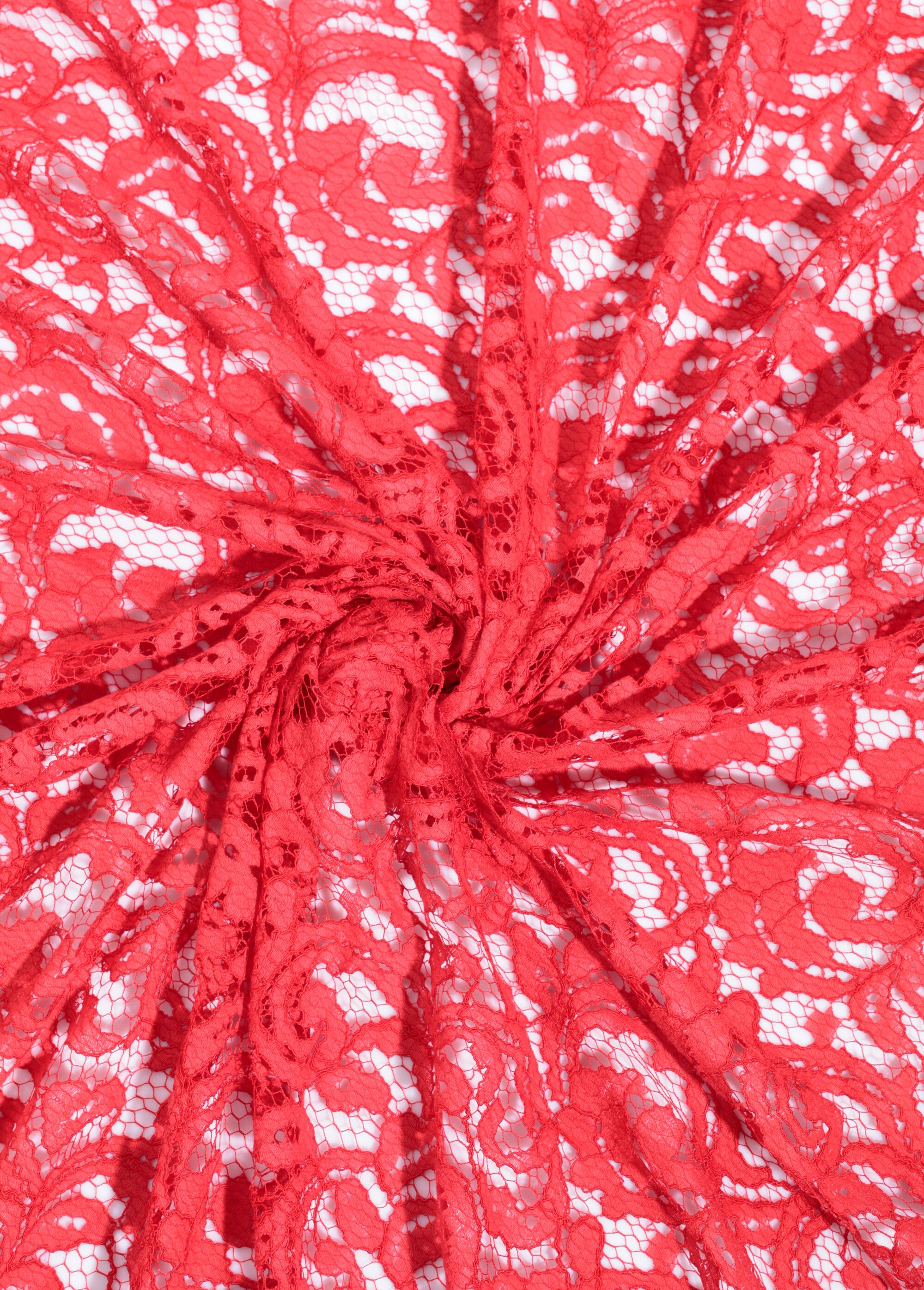 Coupon tissu, dentelle volutes