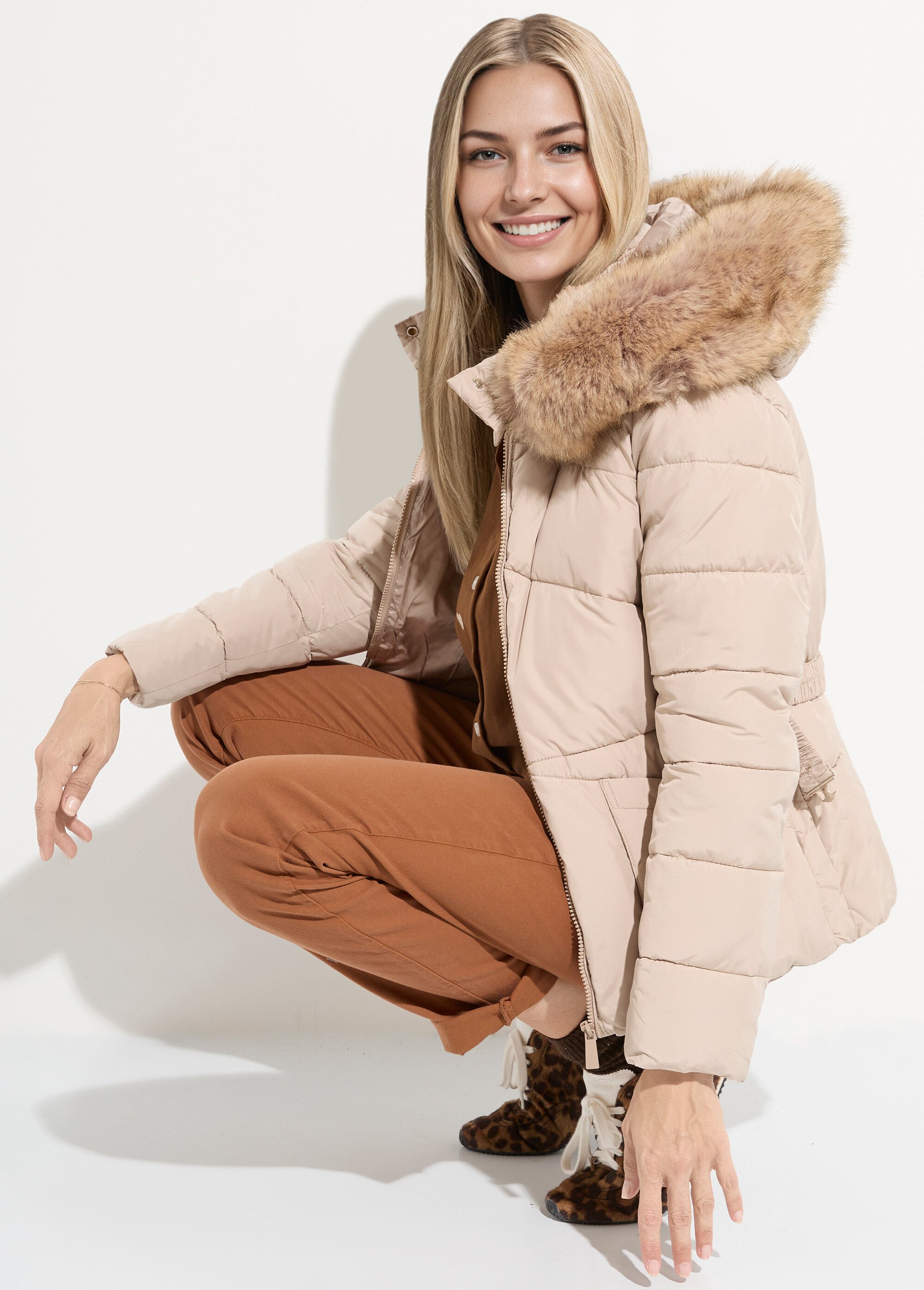 Doudoune courte ceinturée capuche fourrure Femme Beige ATT-AT8383 MV1