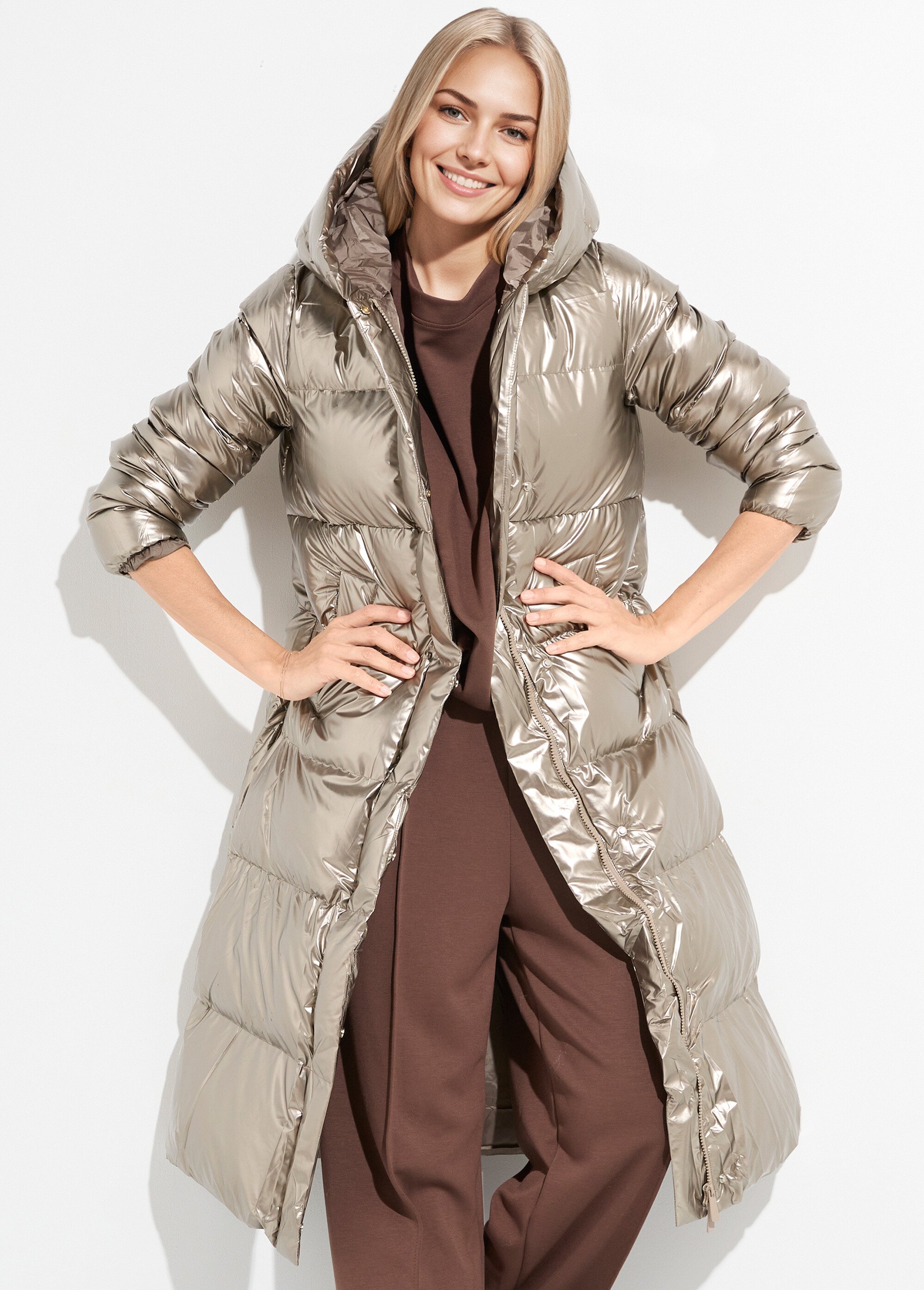 Doudoune extra longue métallisée à capuche