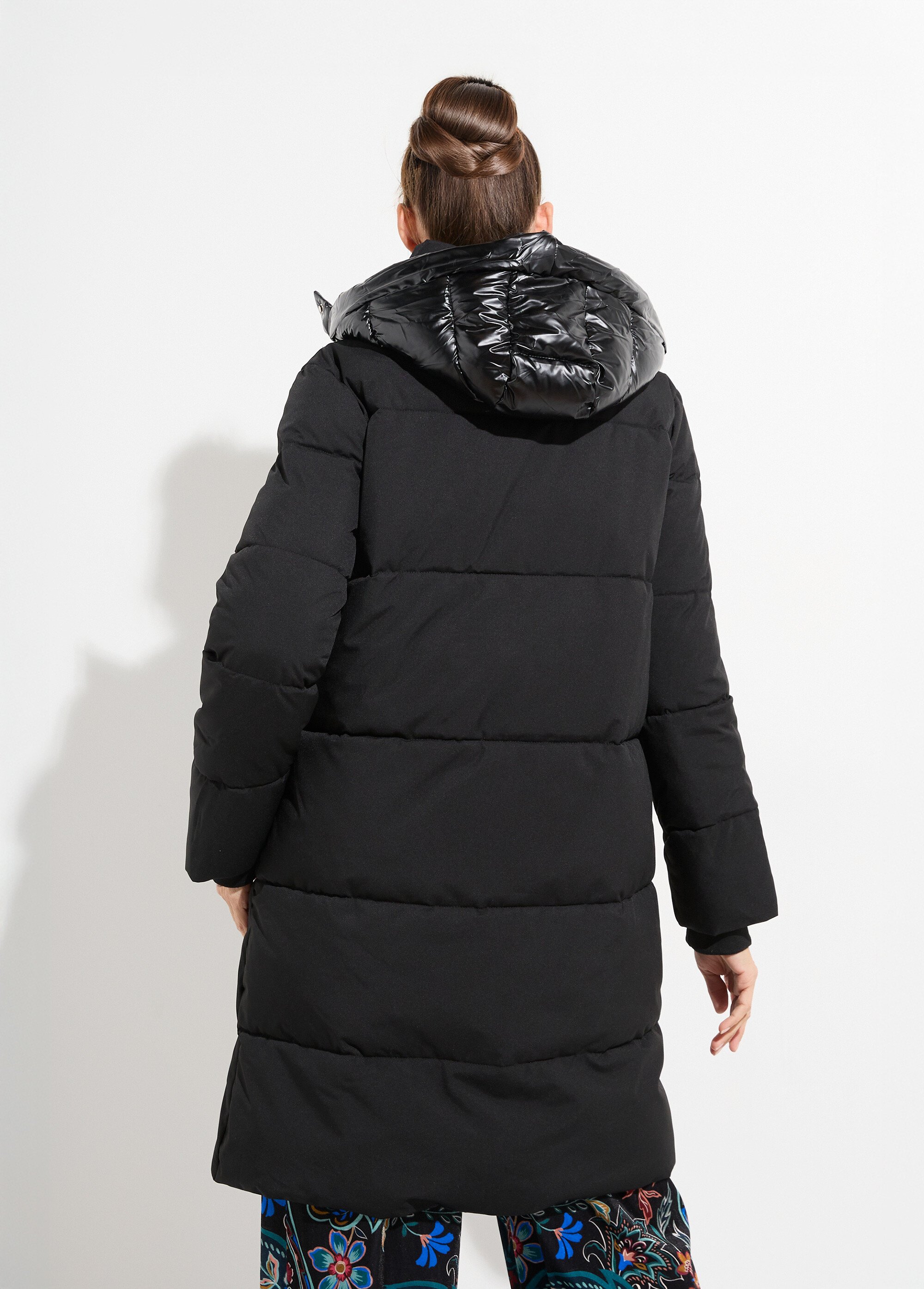 Doudoune longue capuche métallisée Femme Noir ATT-AT8592 DO1