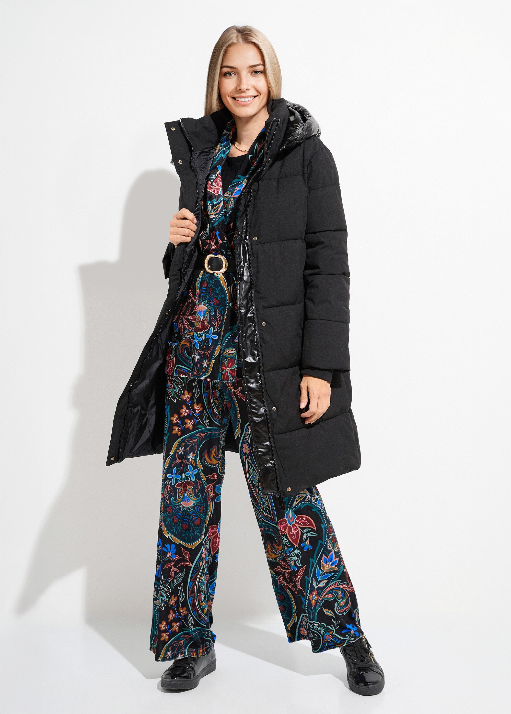 Doudoune longue capuche métallisée Femme Noir ATT-AT8592 SF1
