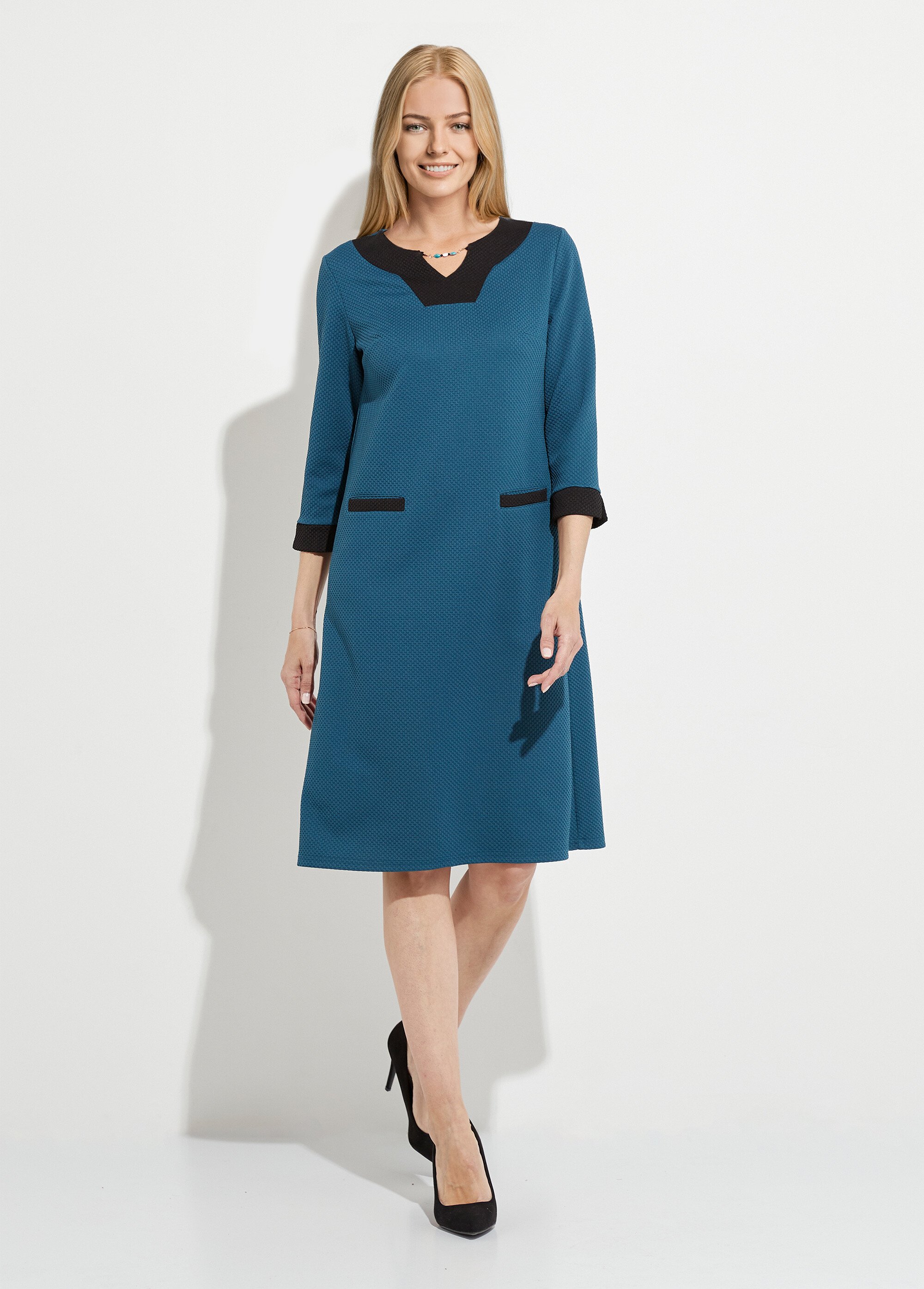 Robe courte droite bicolore manches 3/4 Femme BLEU CANARD ET NOIR HEXAGONE FA1