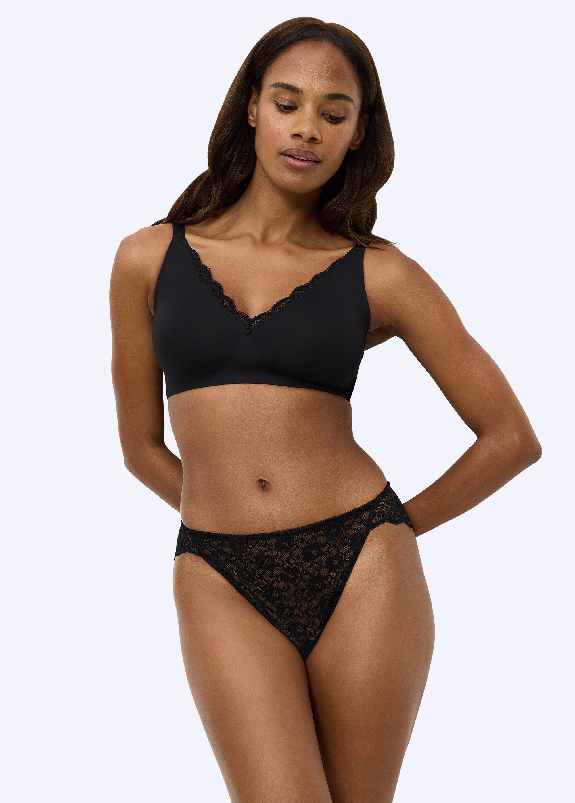 Soutien-gorge minimiseur Amourette sans armatures Femme Noir VOLUTE SF1