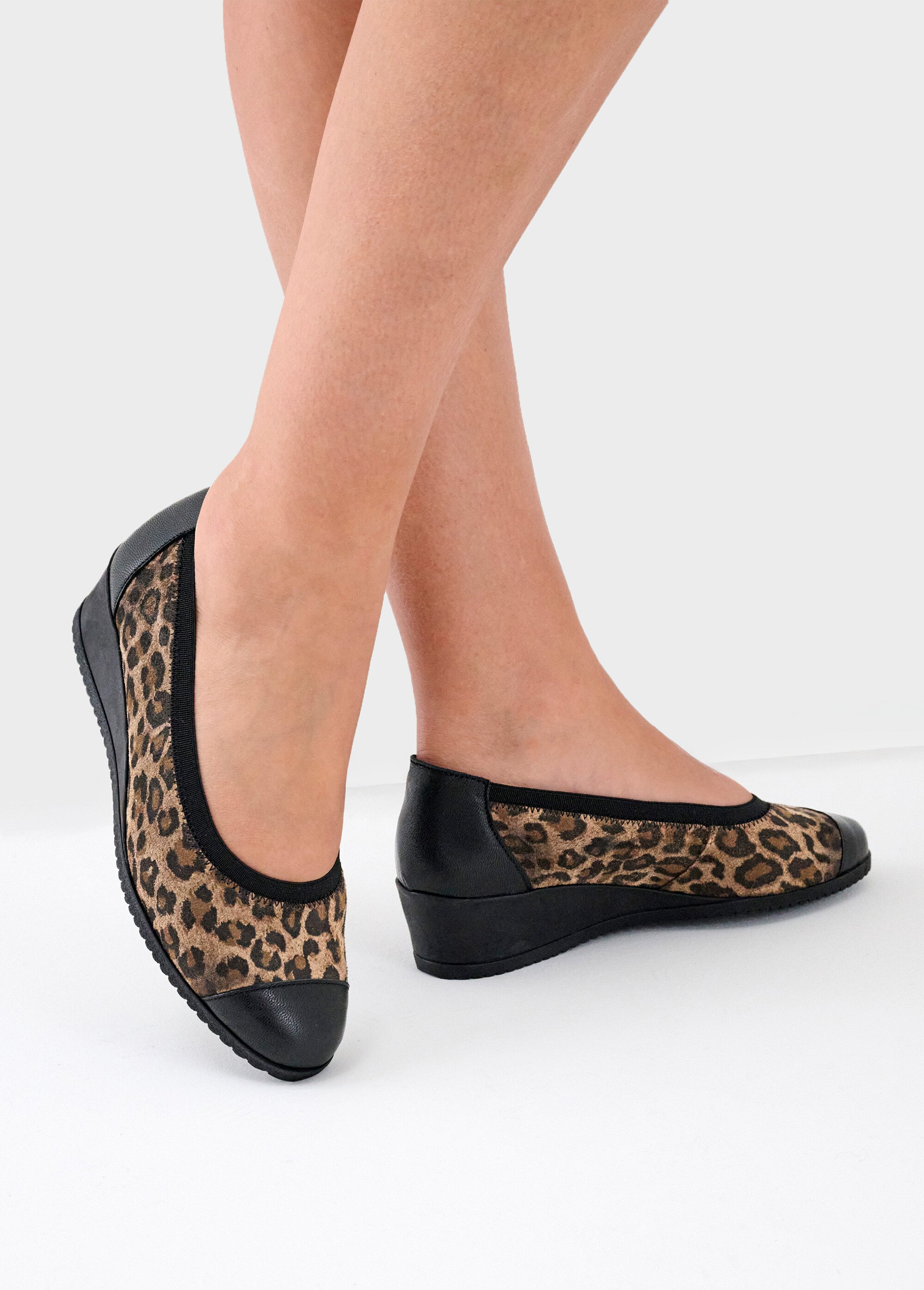 Ballerines compensées grande largeur cuir Femme Marron OGRAOU SI1
