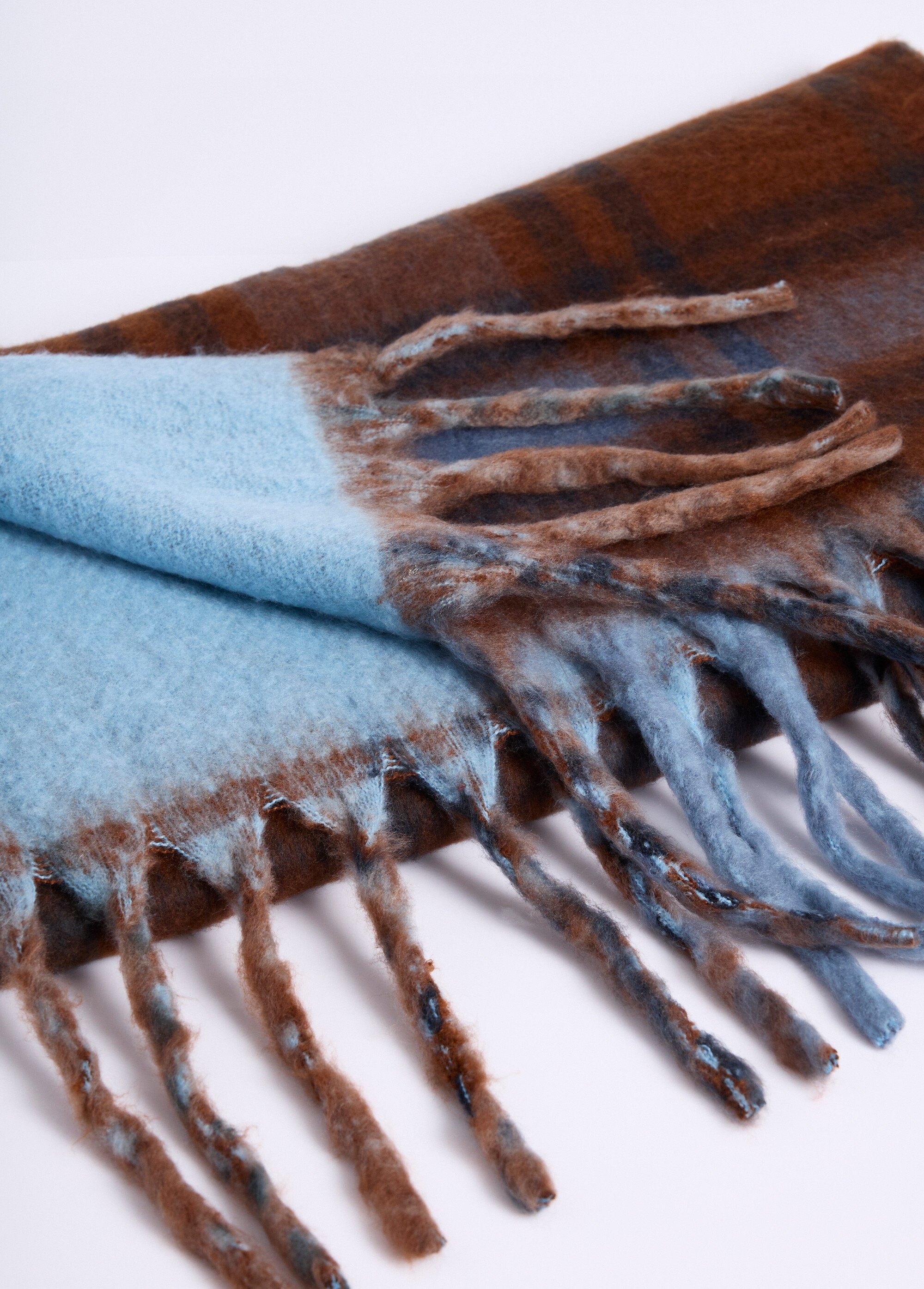 Echarpe longue bicolore carreaux / uni