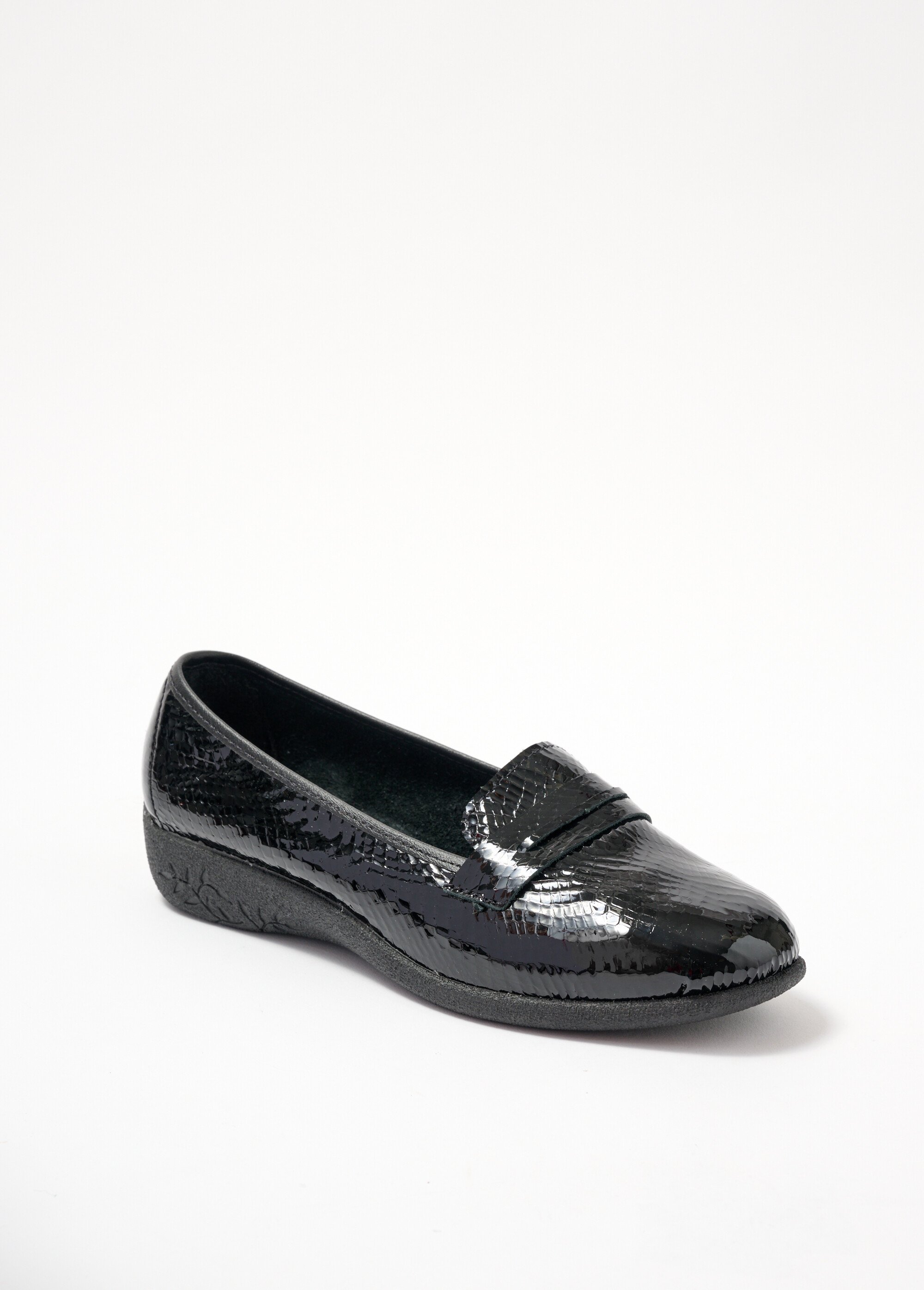 Mocassins vernis largeur confort cuir effet croco