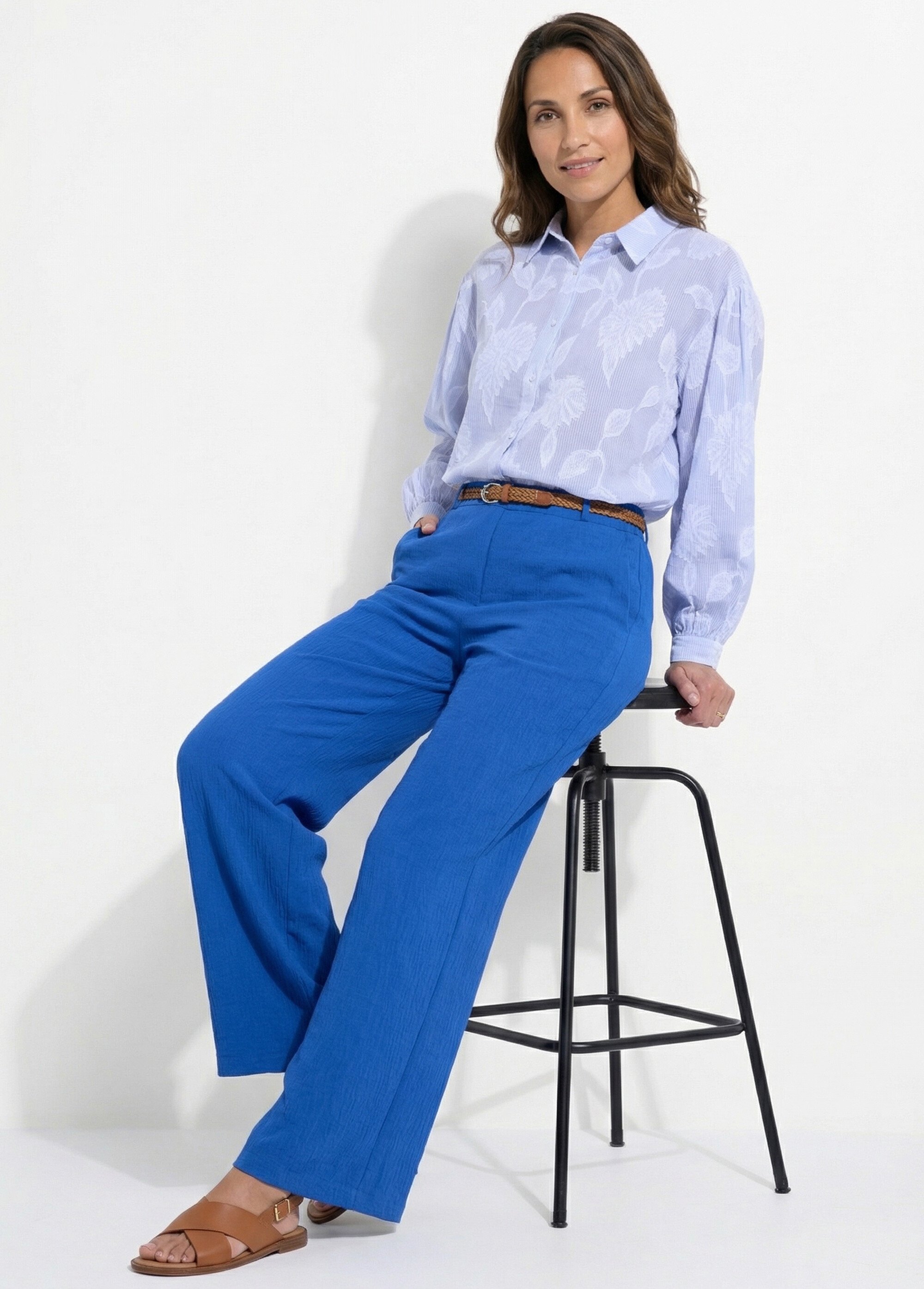 Pantalon taille élastiquée avec ceinture