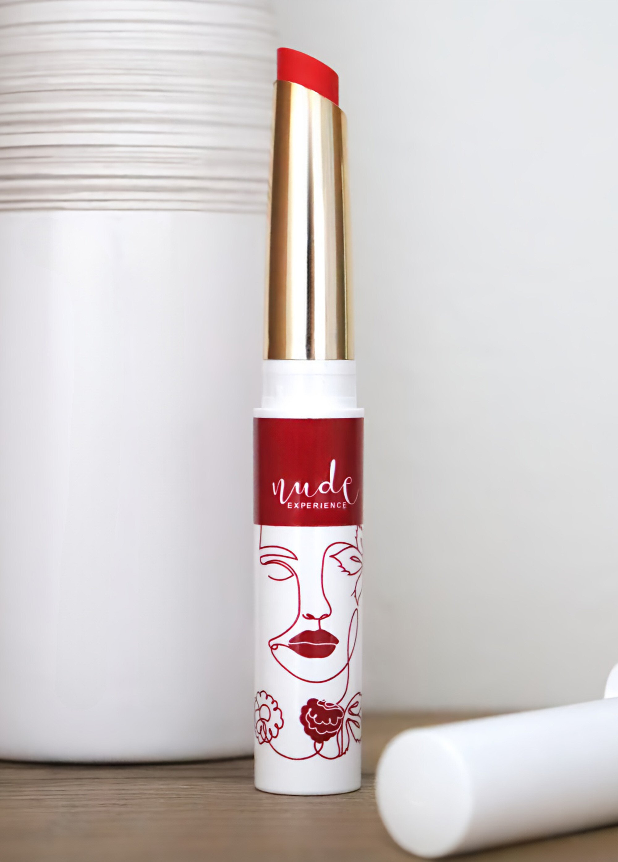 Rouge à lèvres vegan, fini brillant