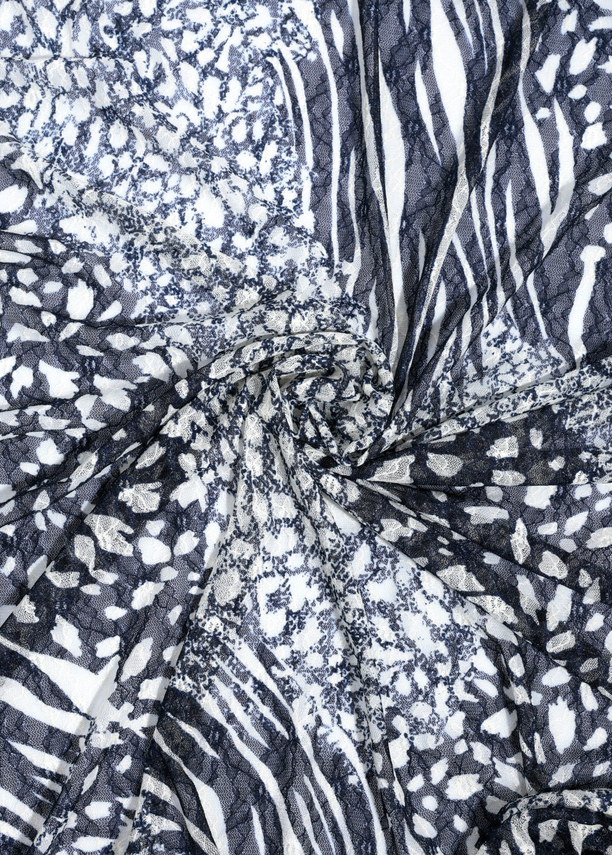 Coupon tissu, dentelle imprimée