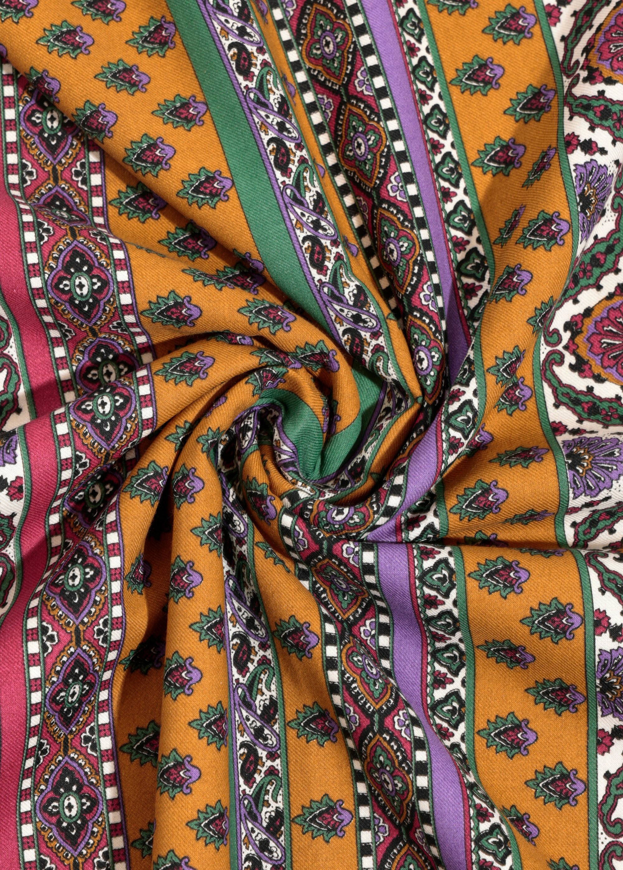 Coupon tissu motif cachemire, Devarana