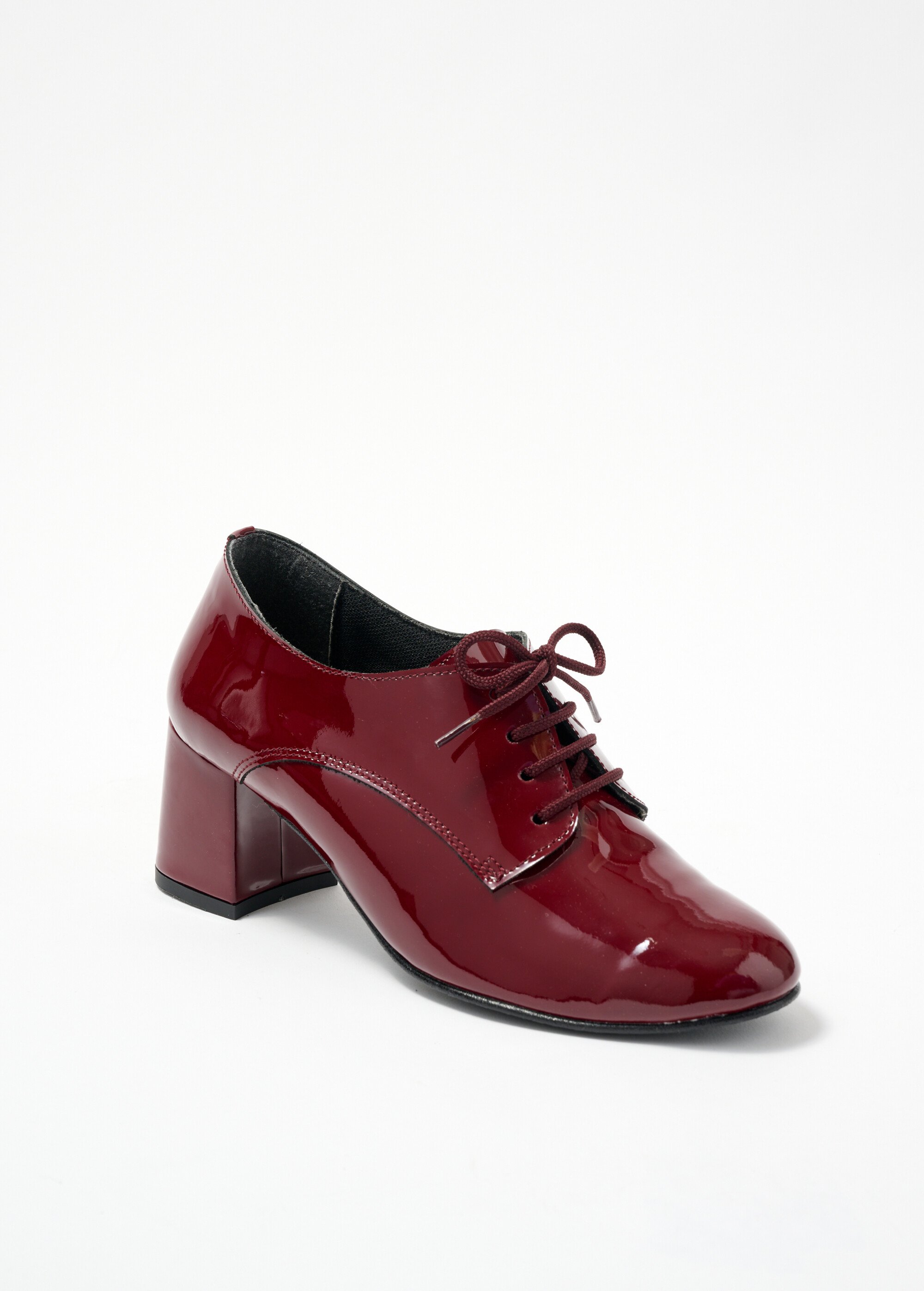 Derbies lacées à talons largeur confort cuir vernis