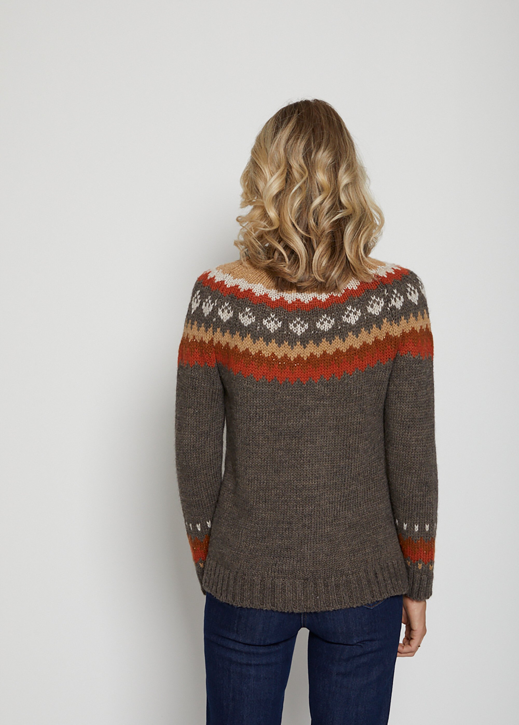 Pull uni jacquard placé