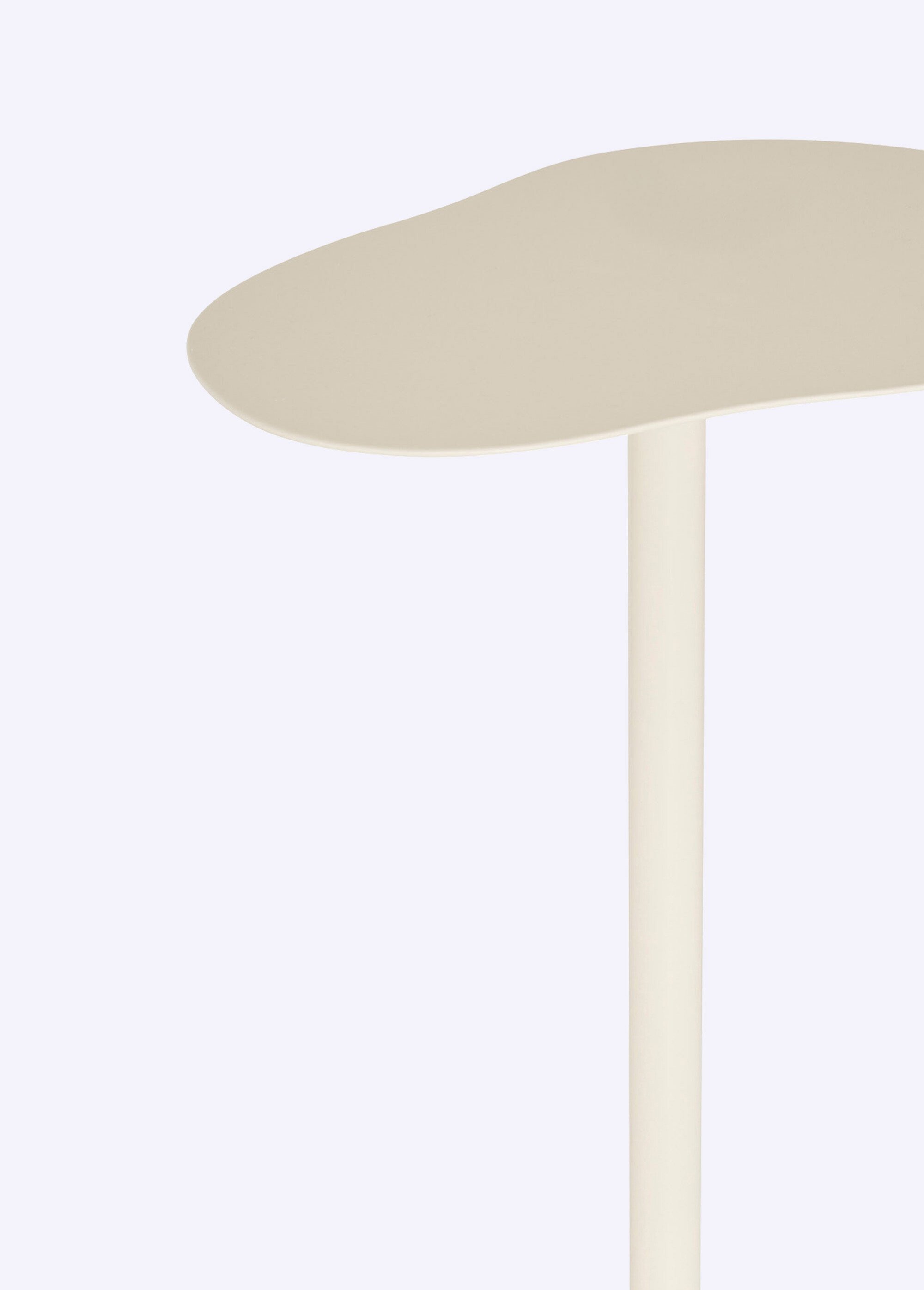 Table d'appoint métal, forme organique BEIGE JJA-213076C DE1