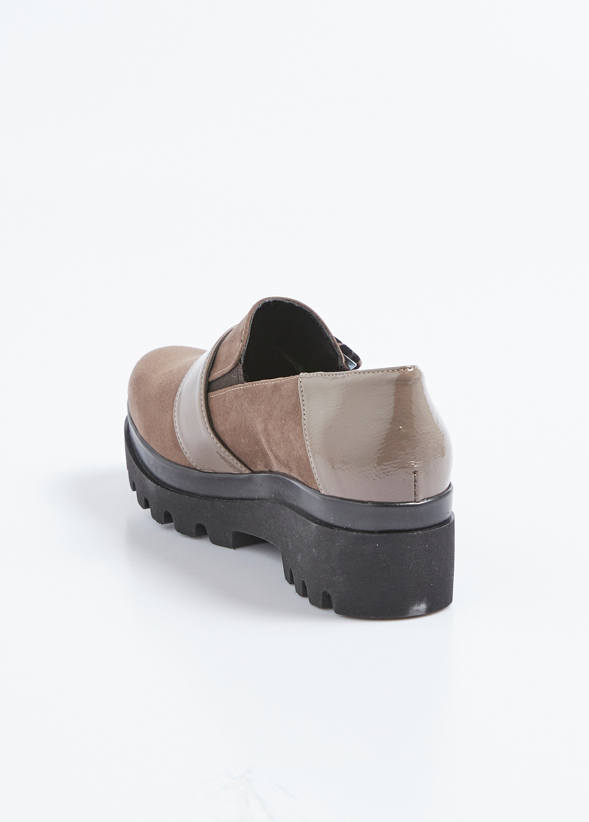 Mocassins semelle crantée élastiqués largeur confort Femme Marron OMBOUCLE DO1