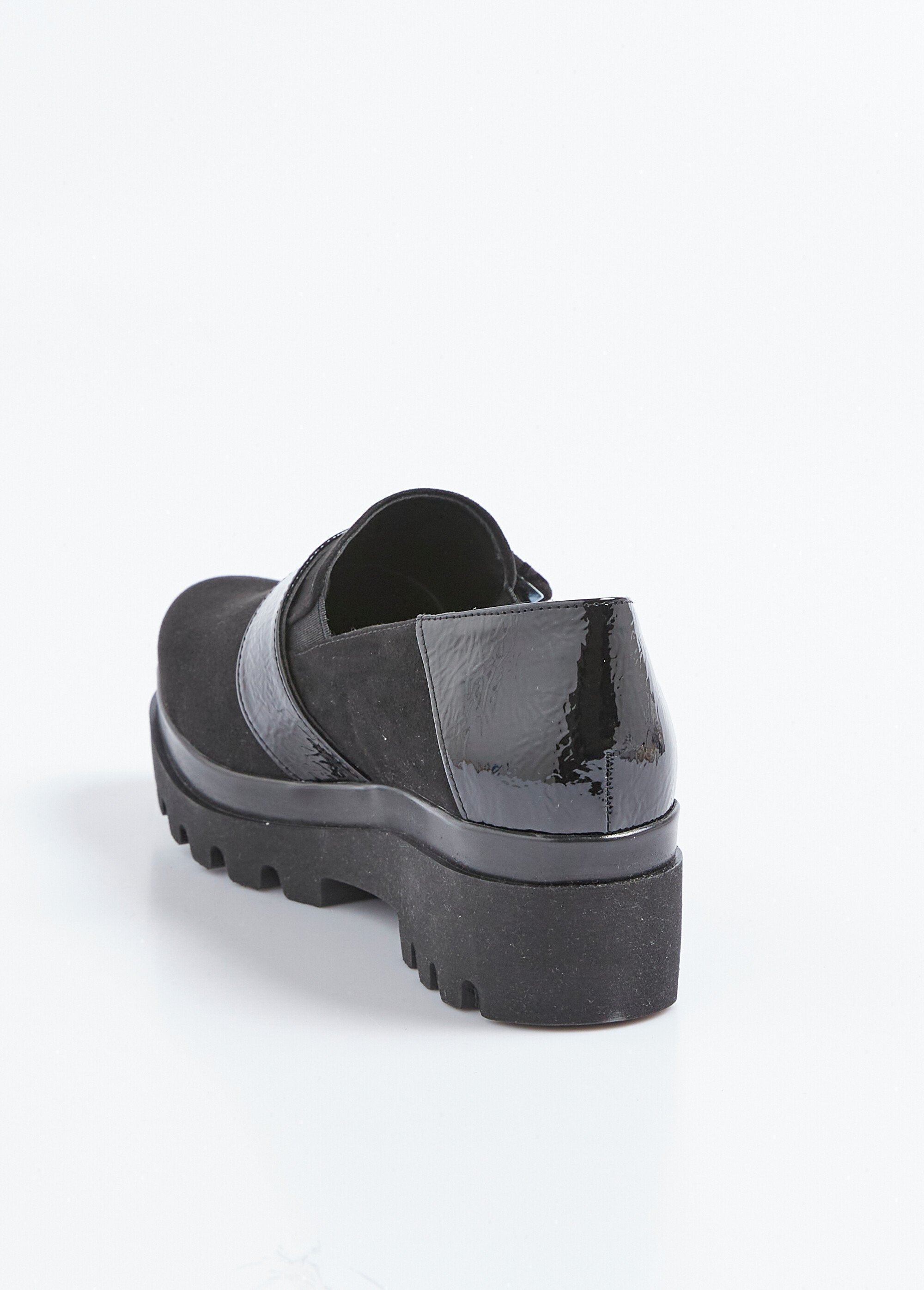 Mocassins semelle crantée élastiqués largeur confort Femme Noir OMBOUCLE DO1