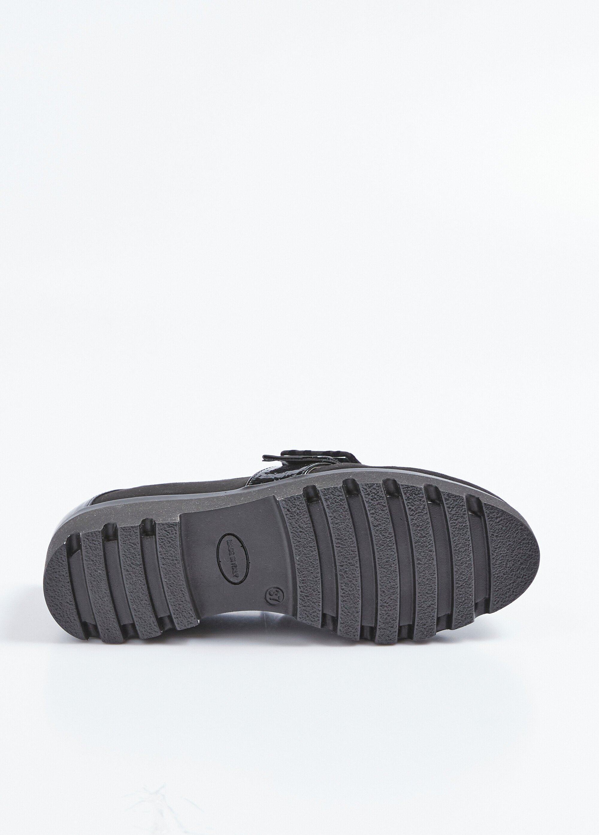Mocassins semelle crantée élastiqués largeur confort Femme Noir OMBOUCLE UN1