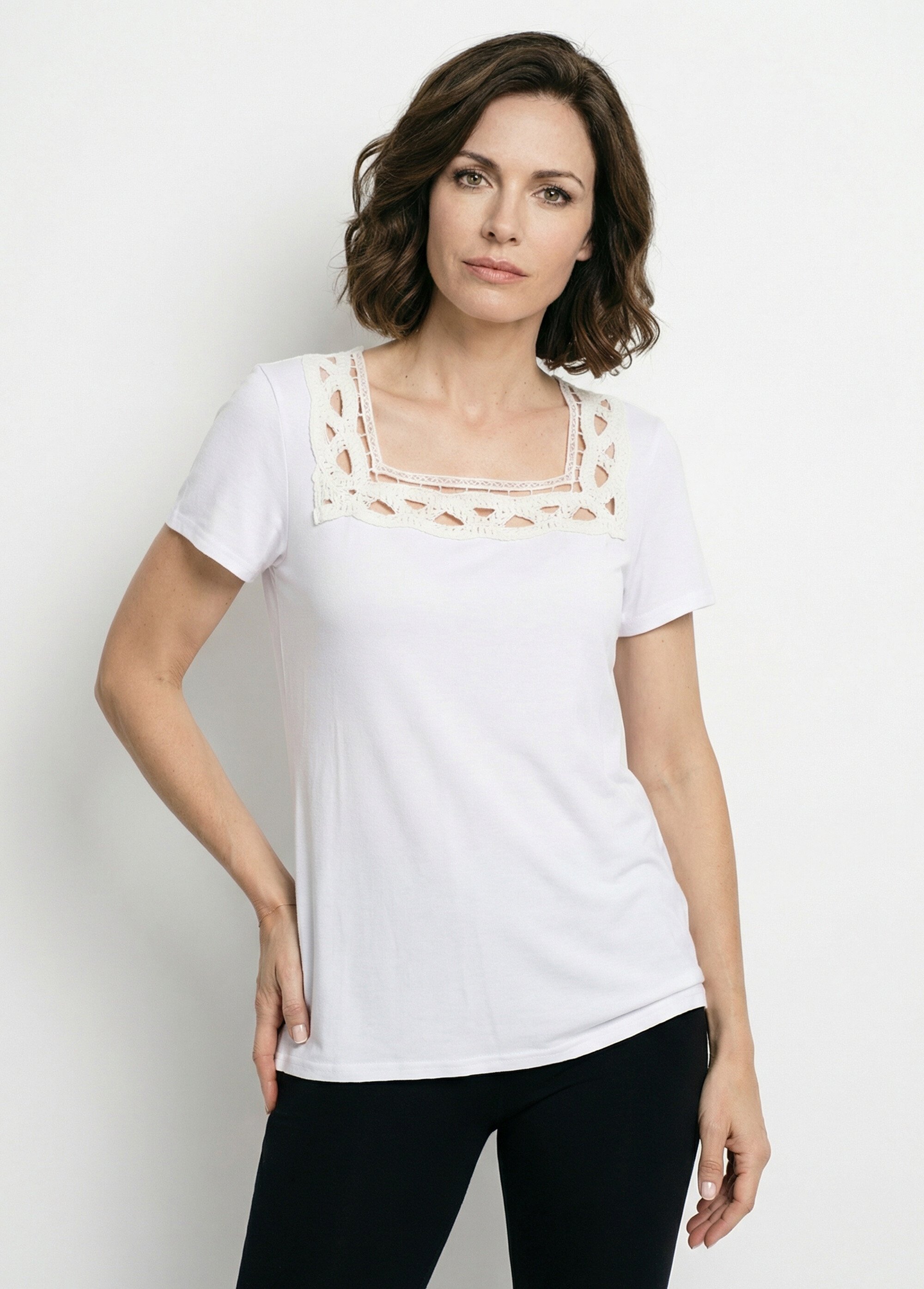 T-shirt long évasé col carré effet brodé Femme Blanc CYRINA FA1