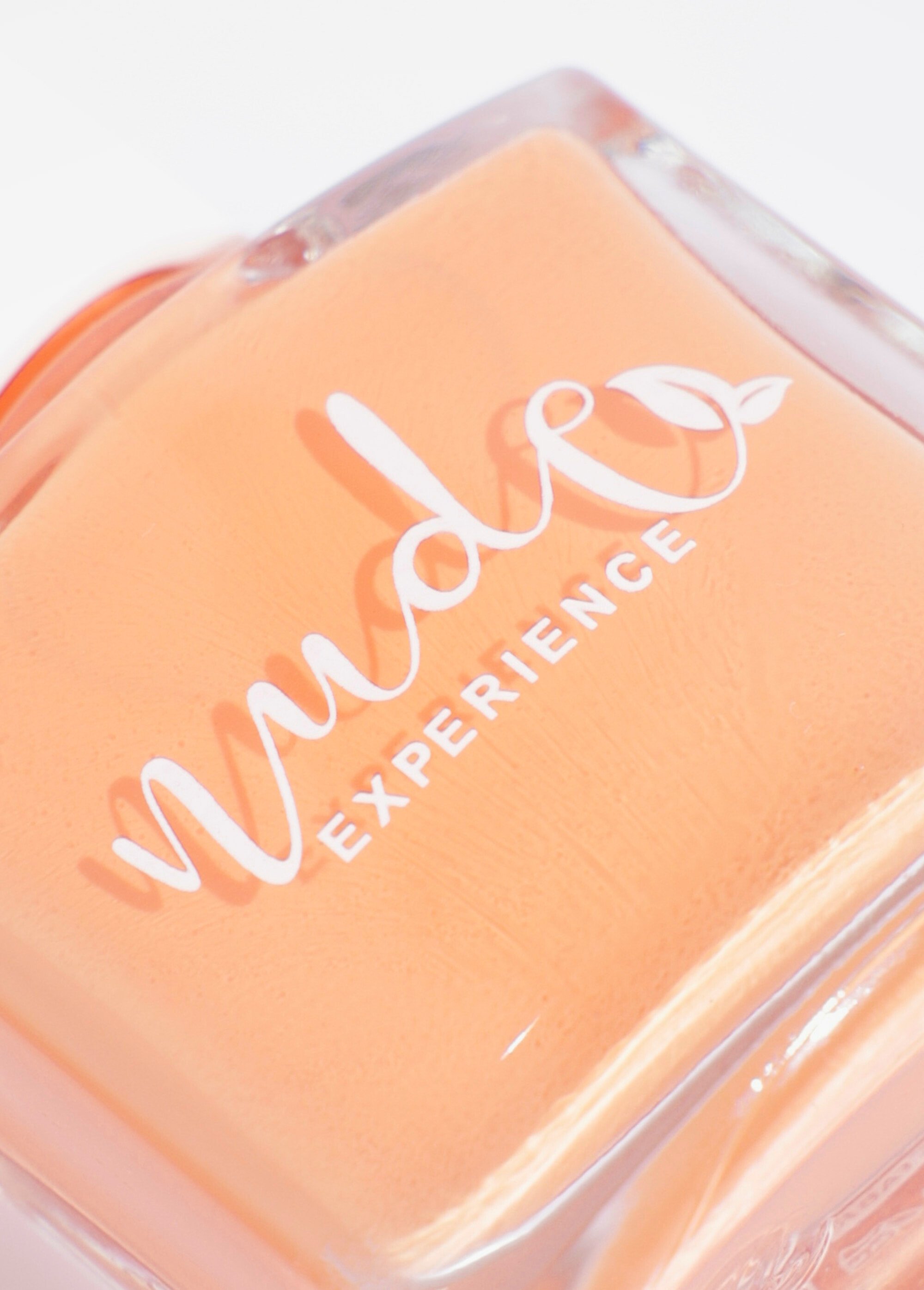 Vernis à ongles couvrant coloré vegan