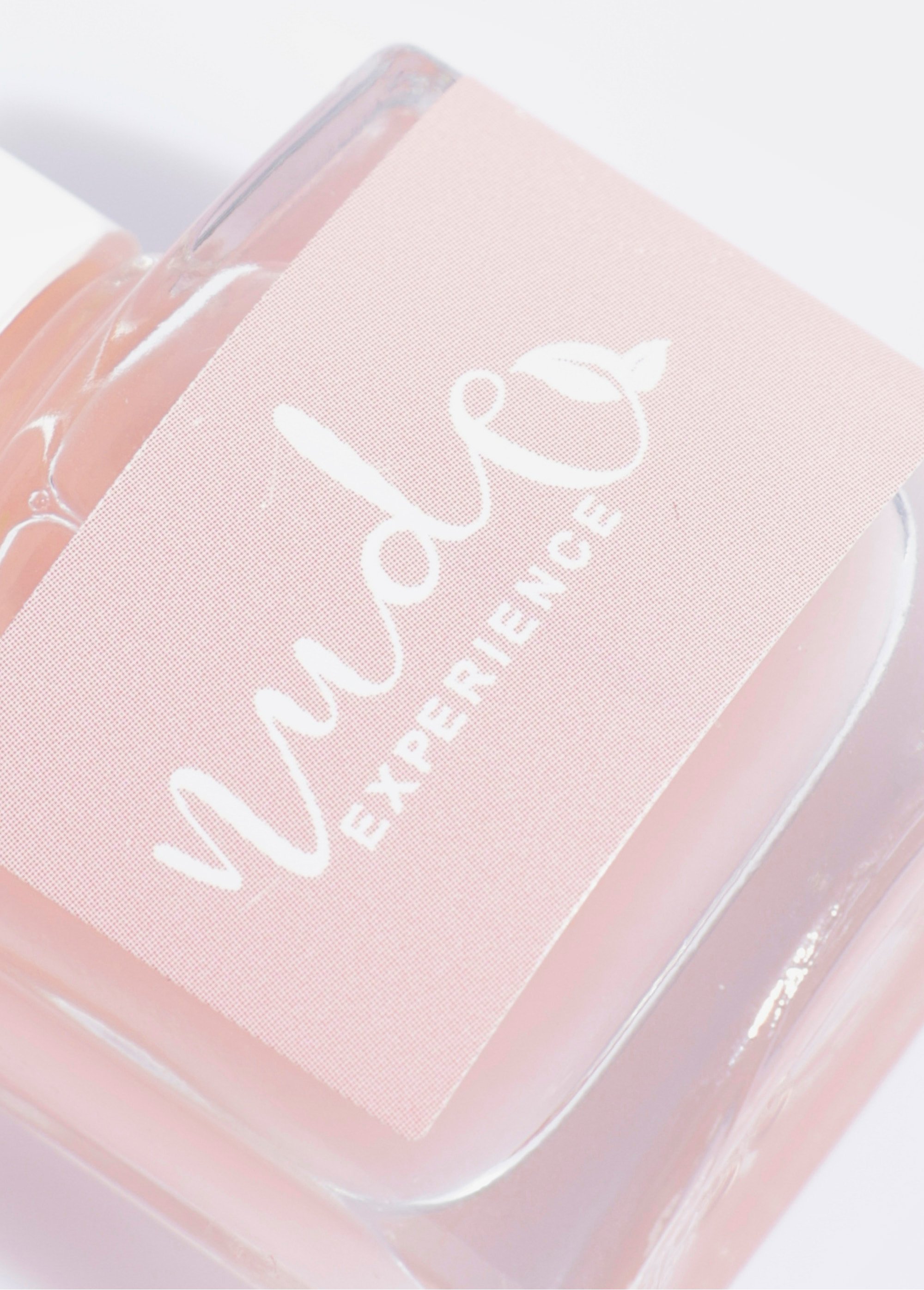 Vernis base protectrice incolore ongles