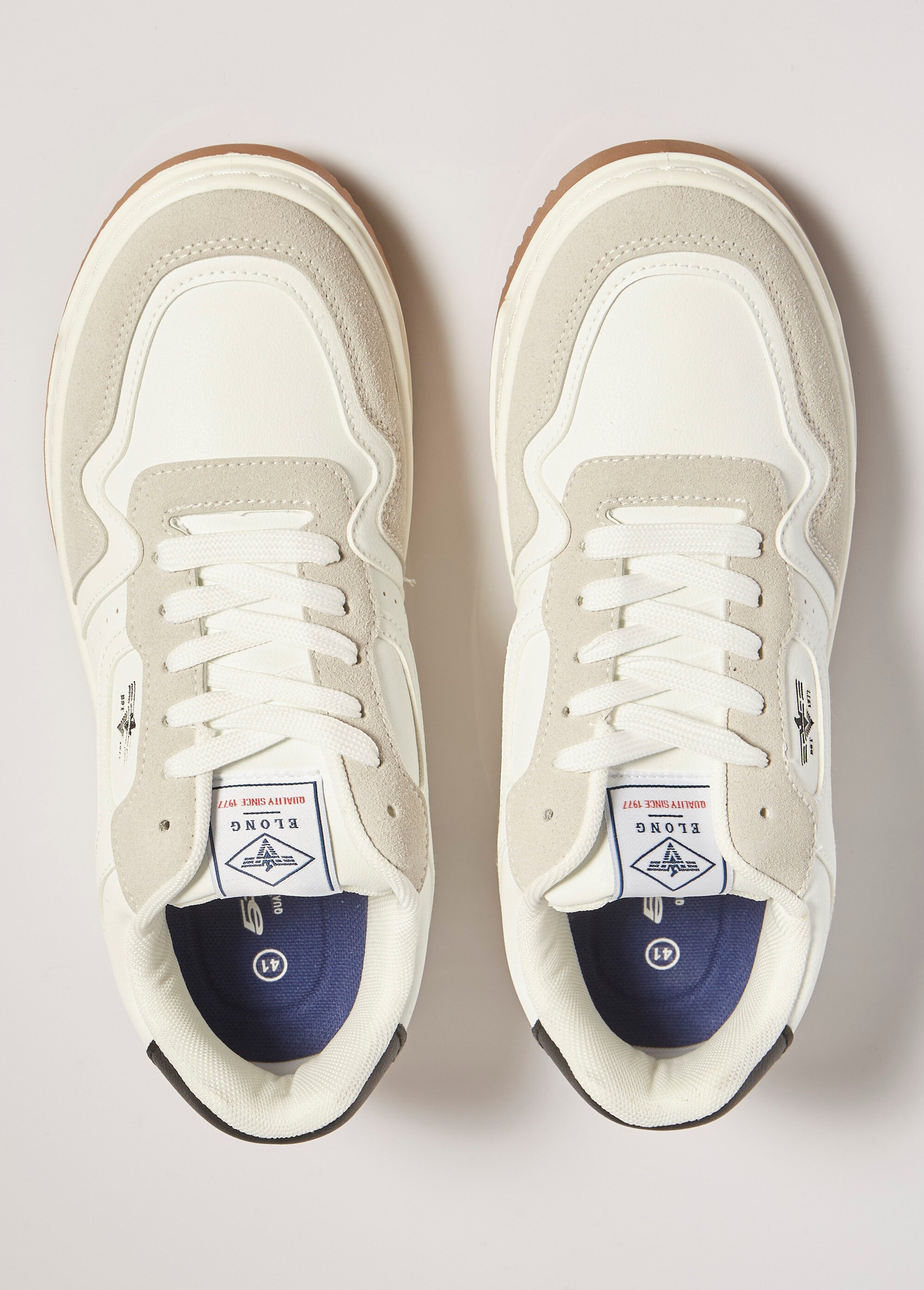 Baskets perforées inspiration vintage Homme Blanc ELOB361B1 OV1