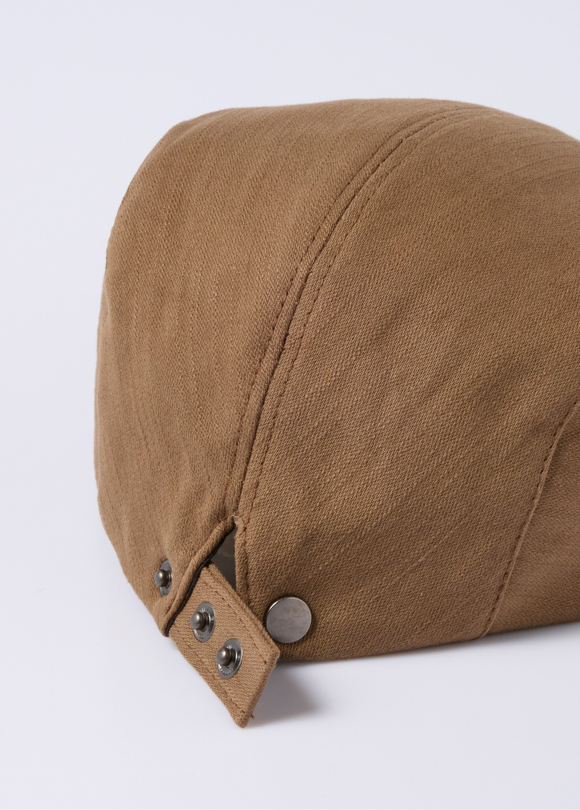 Casquette plate en toile coton lisse