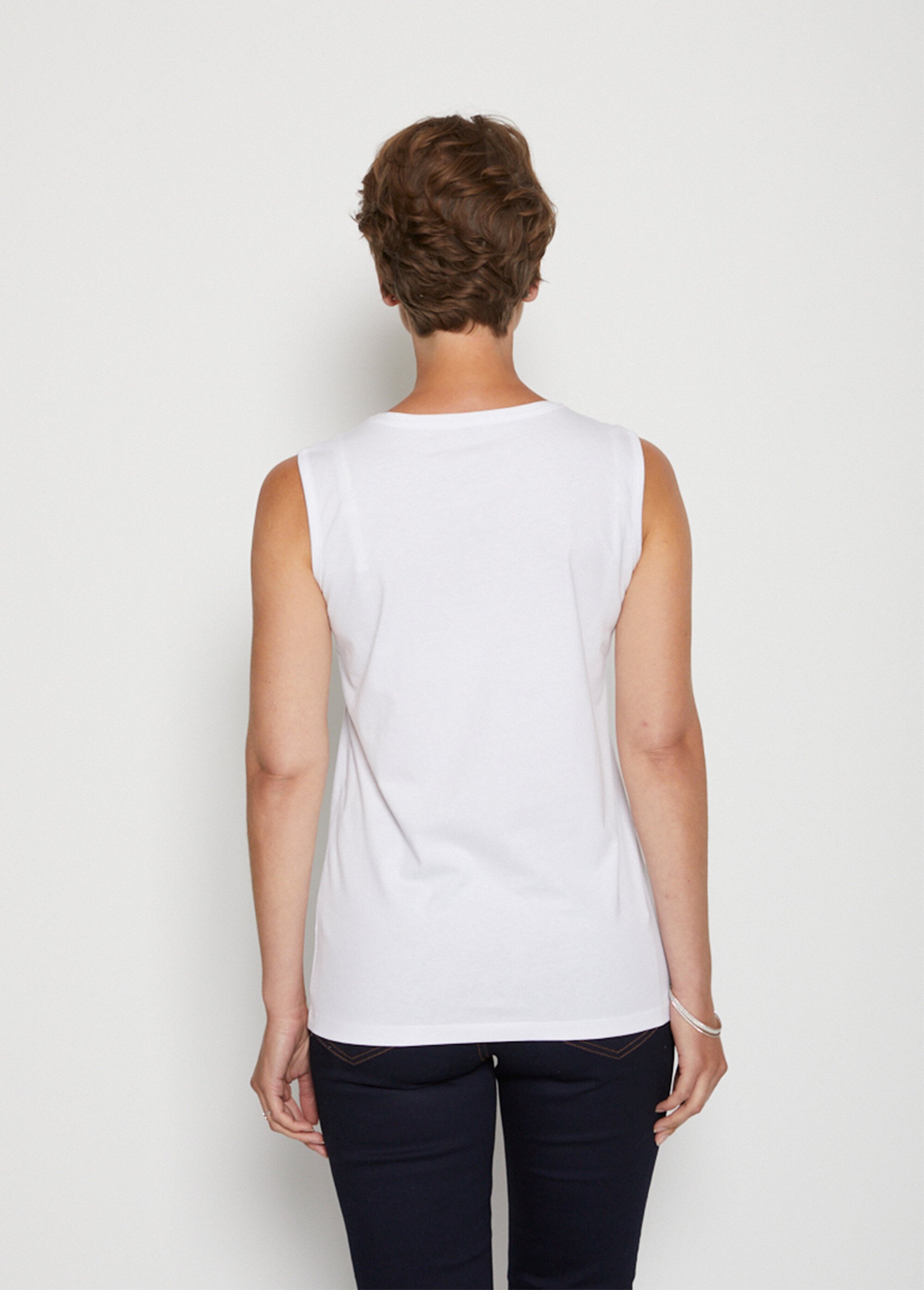 Débardeur col brodé clouté