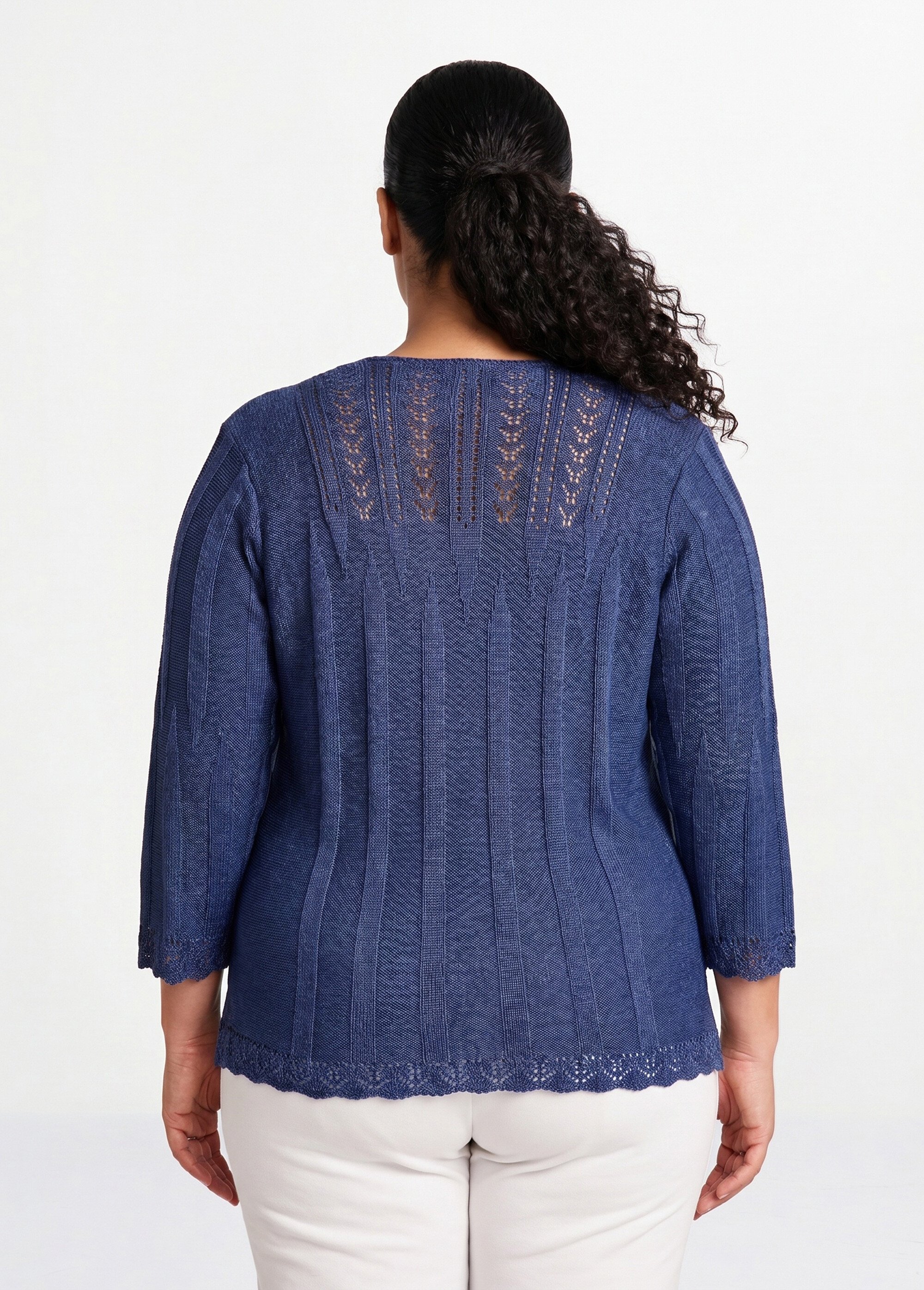 Pull court ajouré col rond