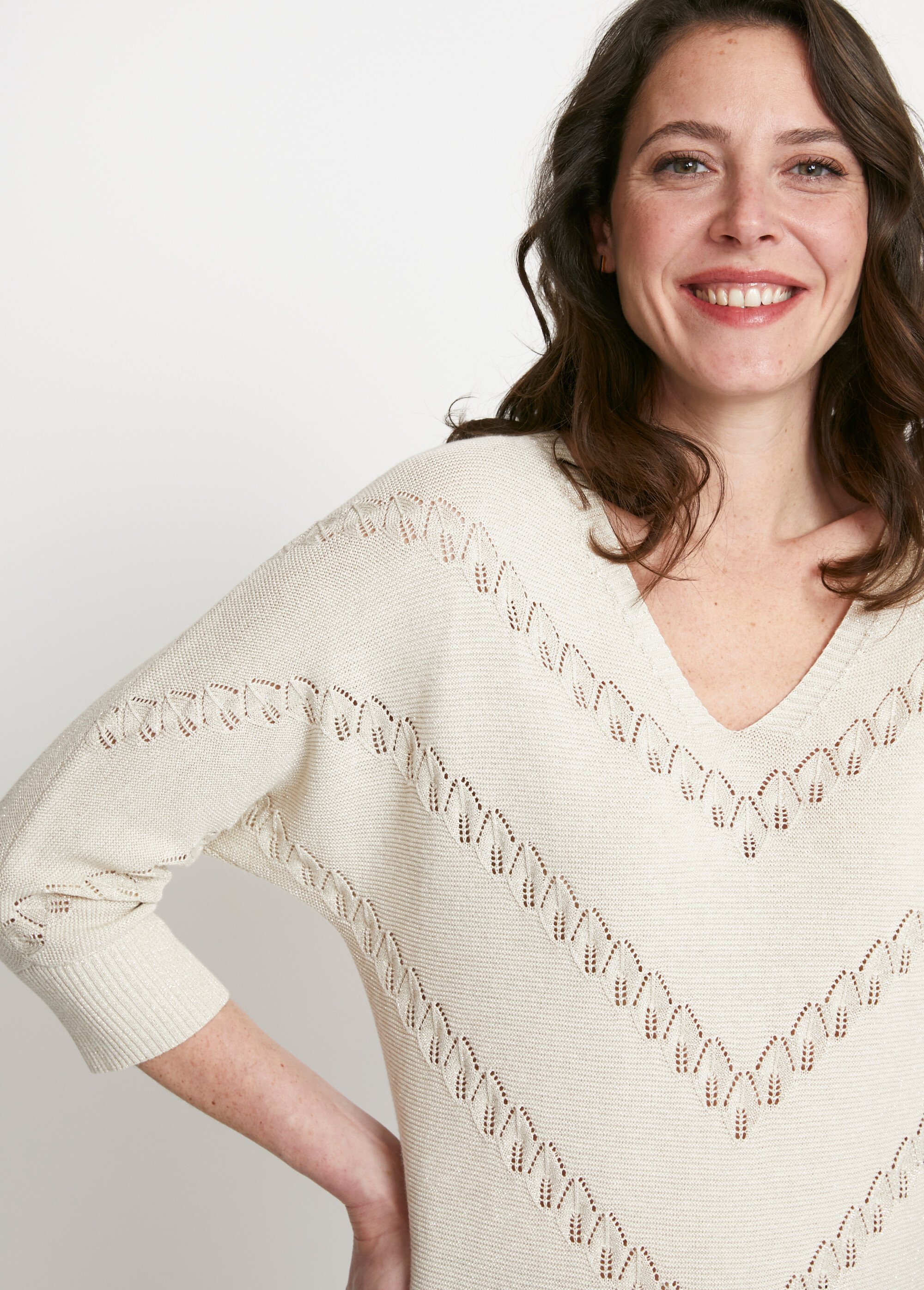 Pull maille brillante fantaisie ajourée