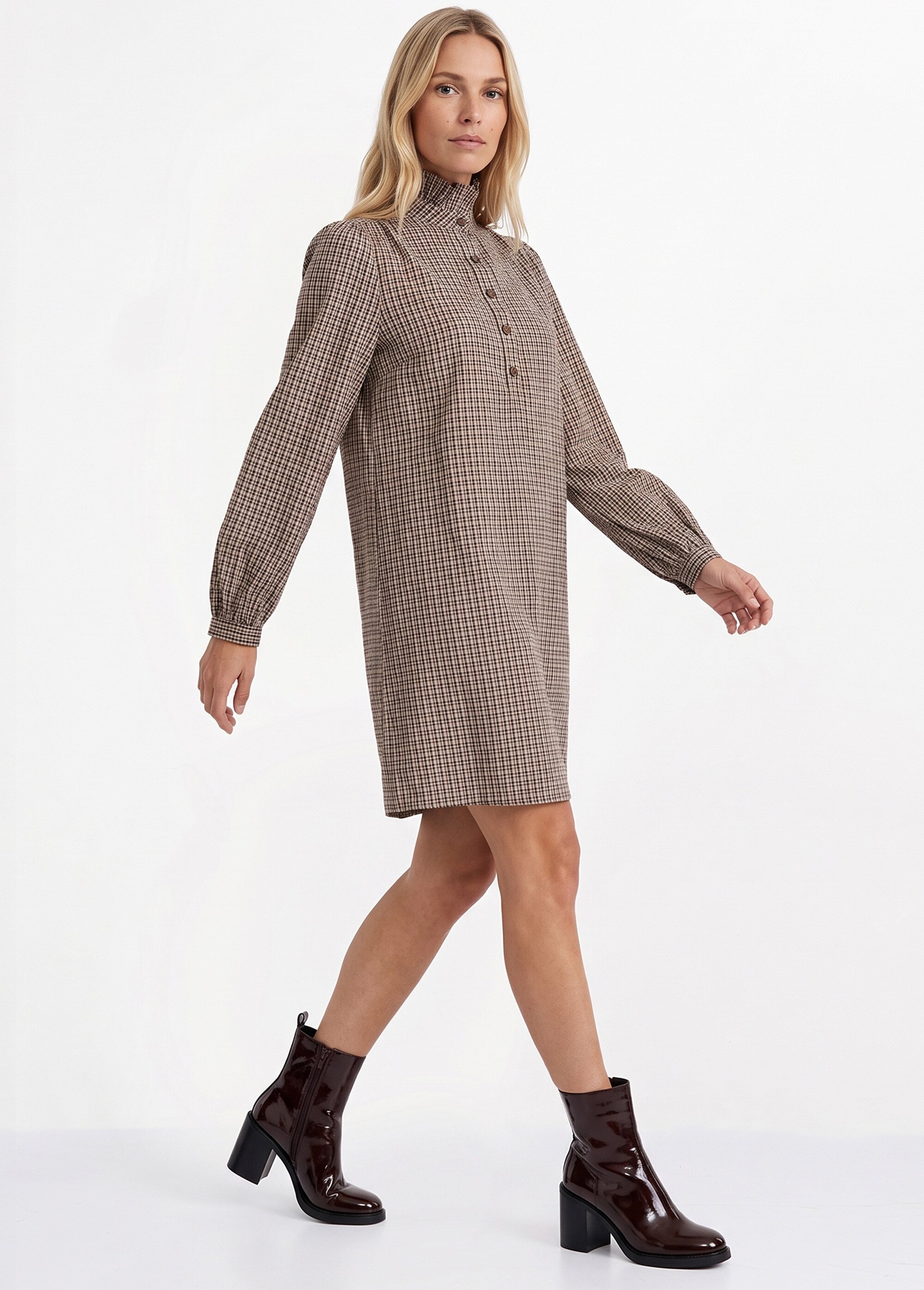 Robe chemisier à carreaux, col plissé Femme Marron IA-R6321 MV1