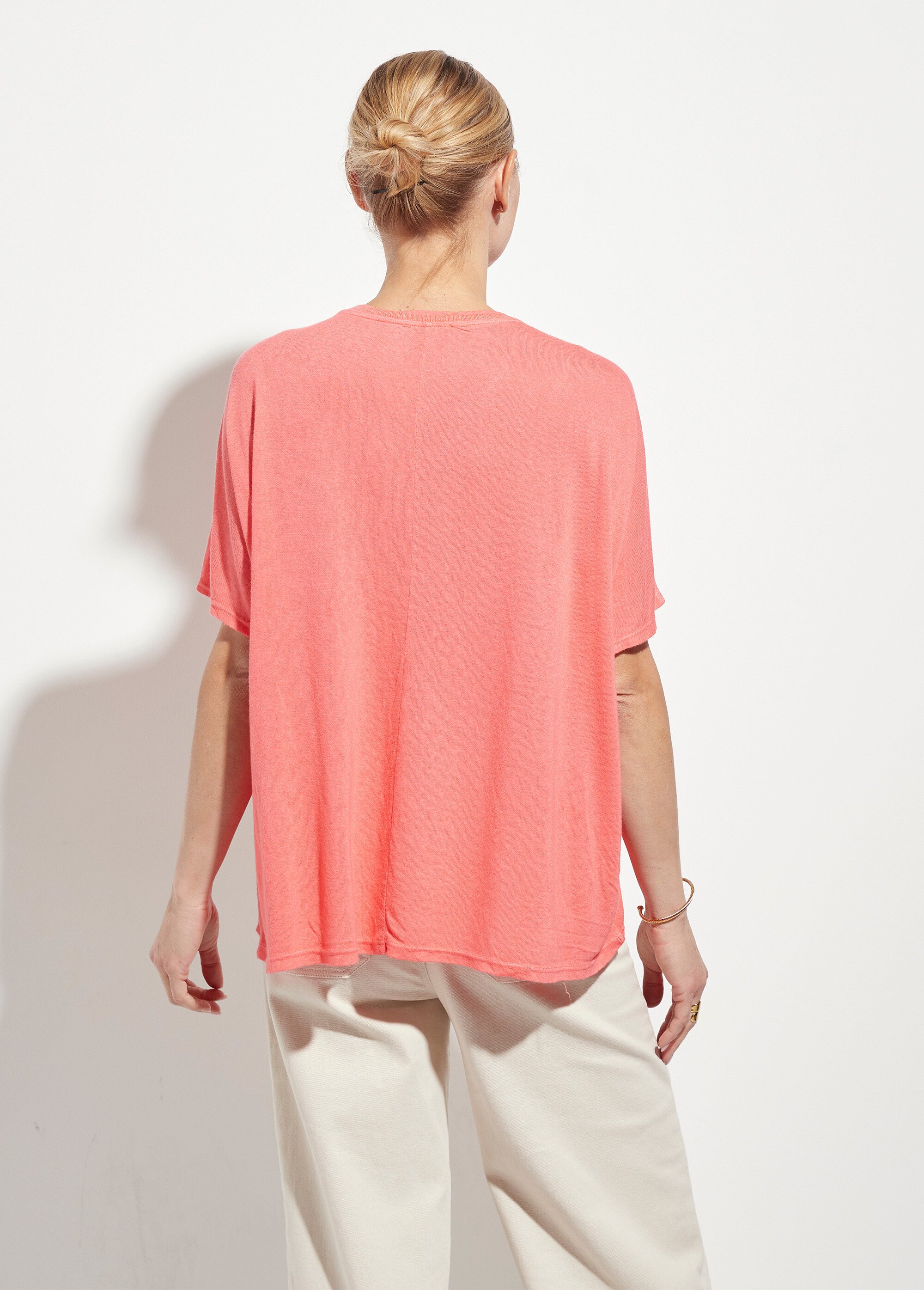 T-shirt col V métallisé et manches kimono