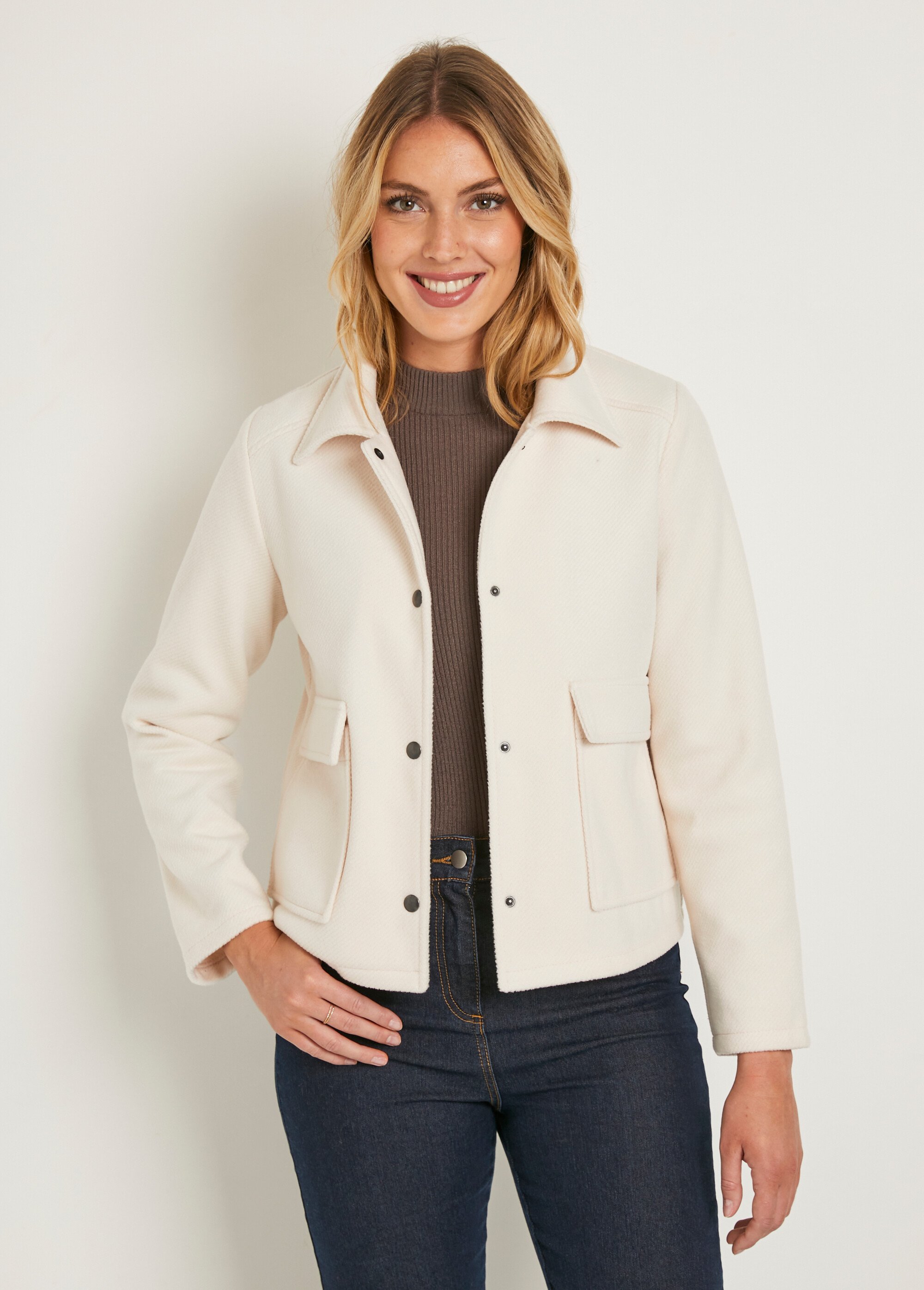 Veste tissu aspect laine pressionnée écrue