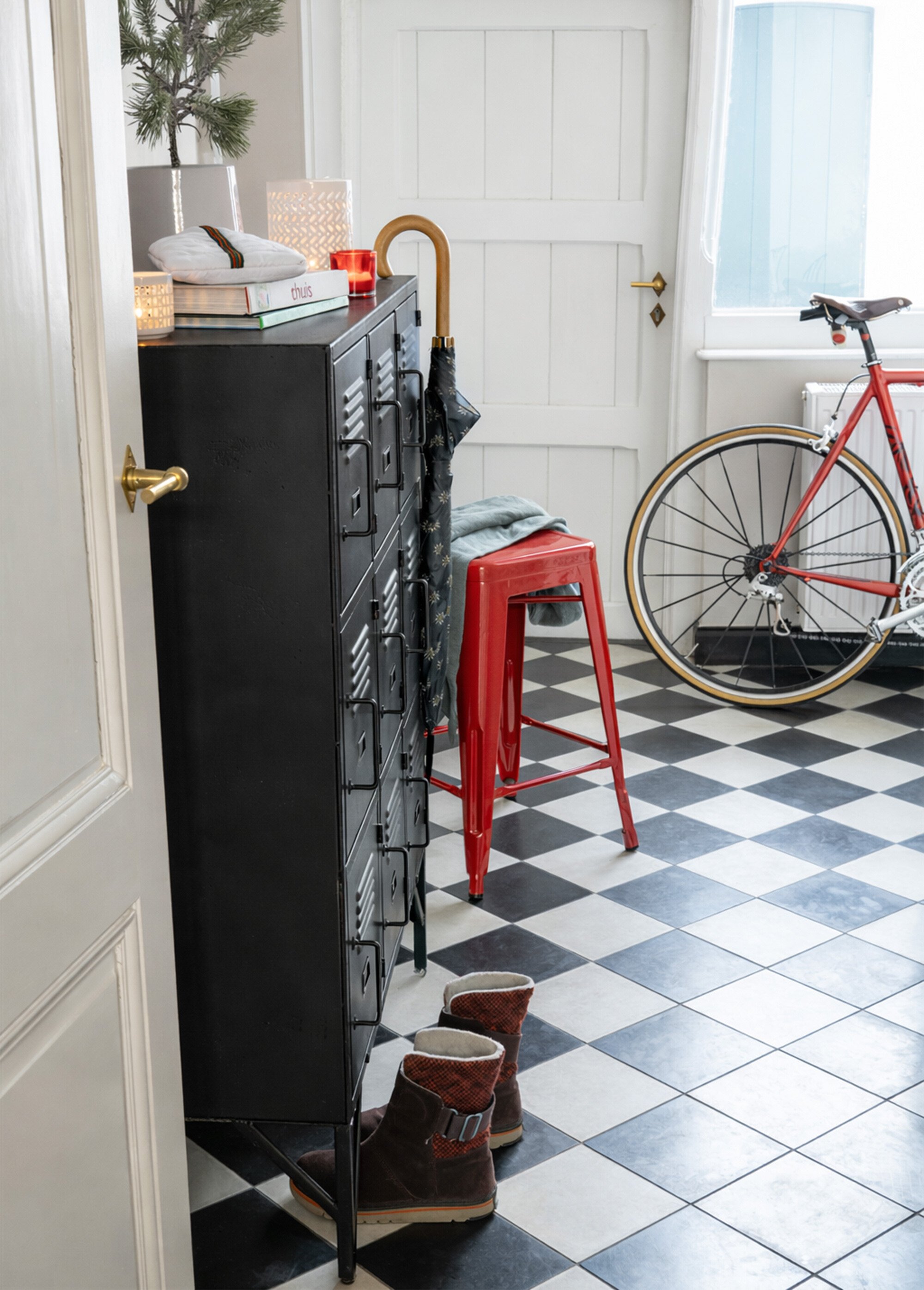Etagère casiers métal type industriel 1N NOIR JP-17501 SI1