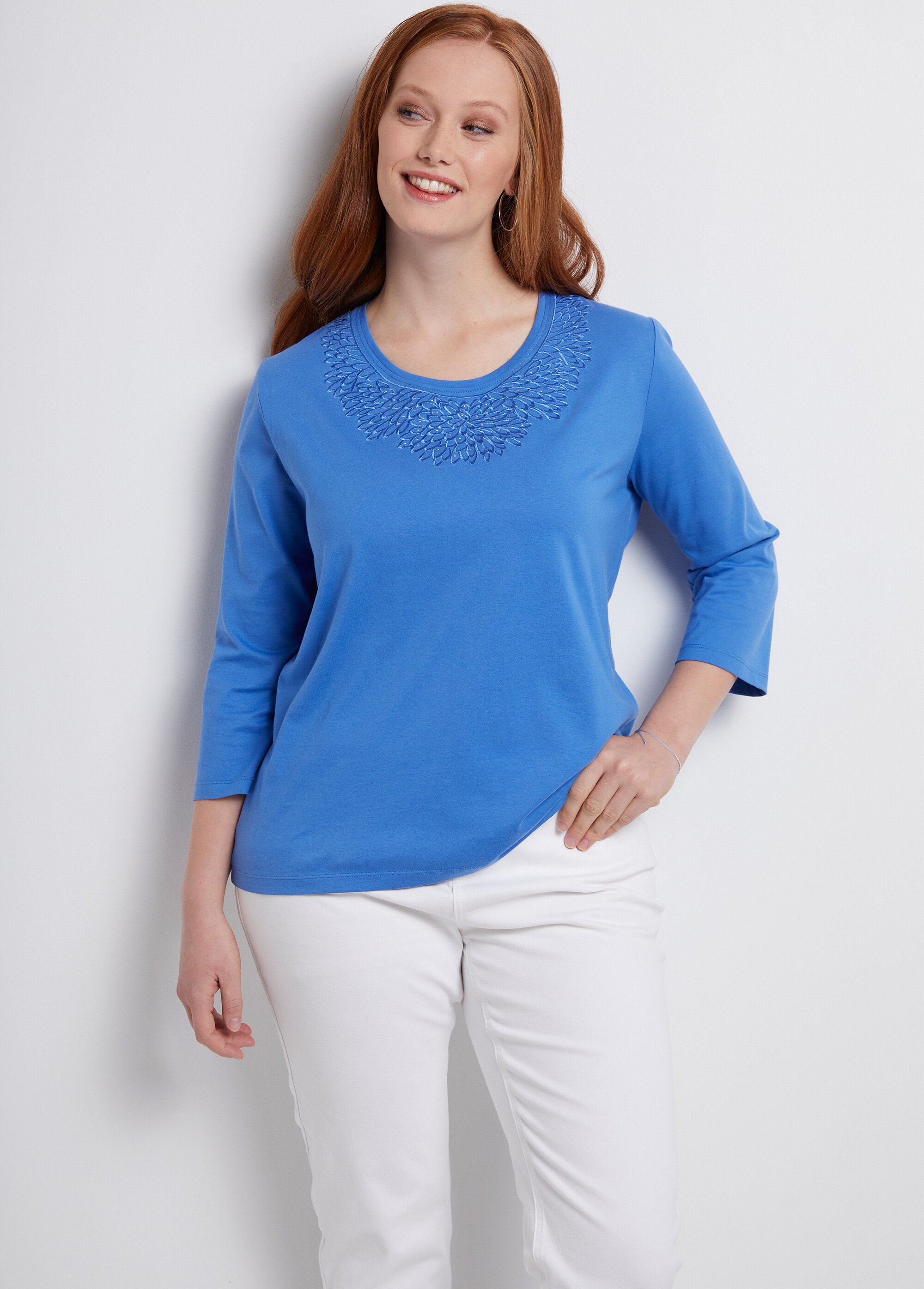 T-shirt manches 3/4 col brodé clouté