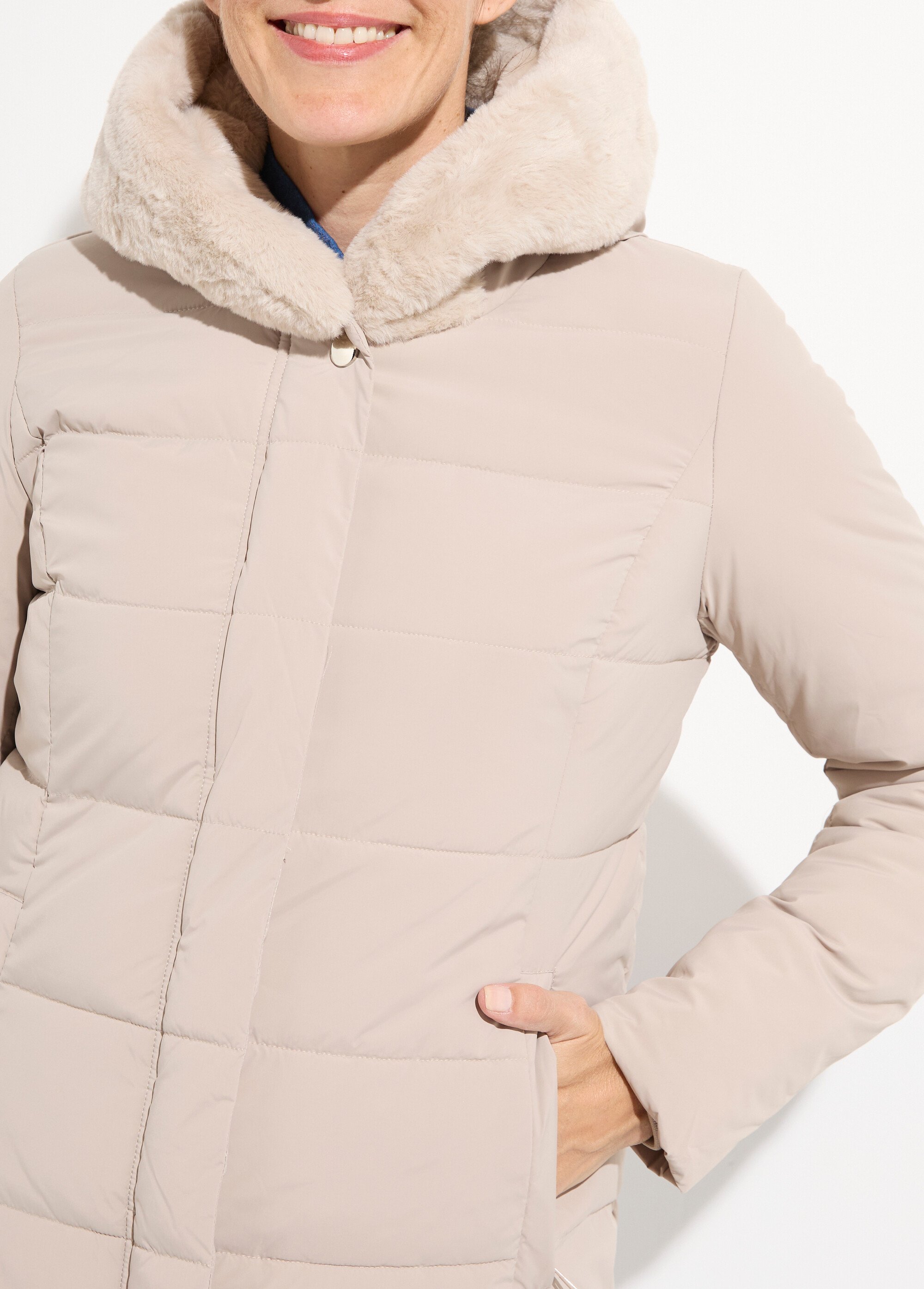 Doudoune courte avec capuche fourrure Femme Beige LJ-6071 DE1