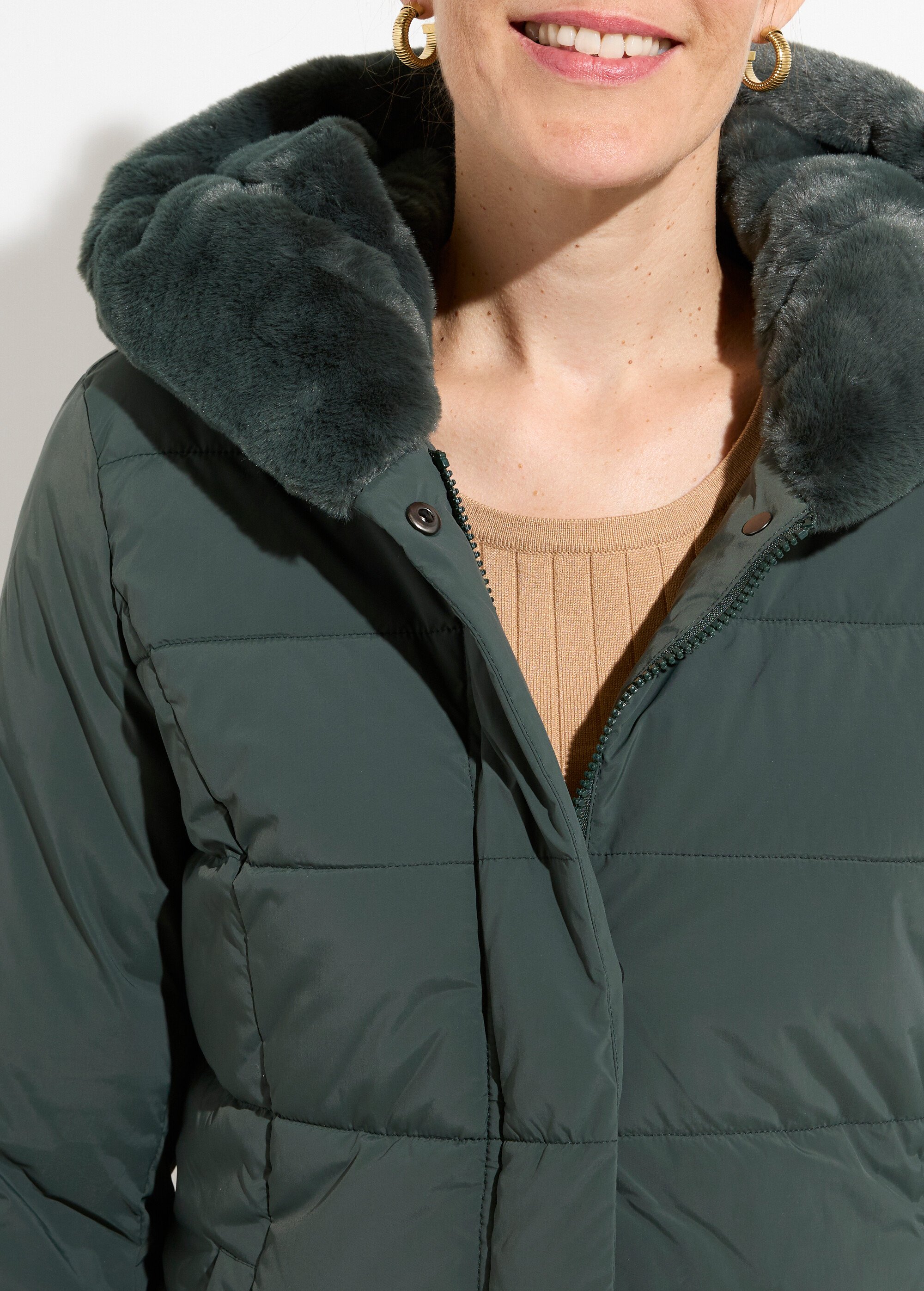 Doudoune courte avec capuche fourrure Femme Vert LJ-6071 DE1