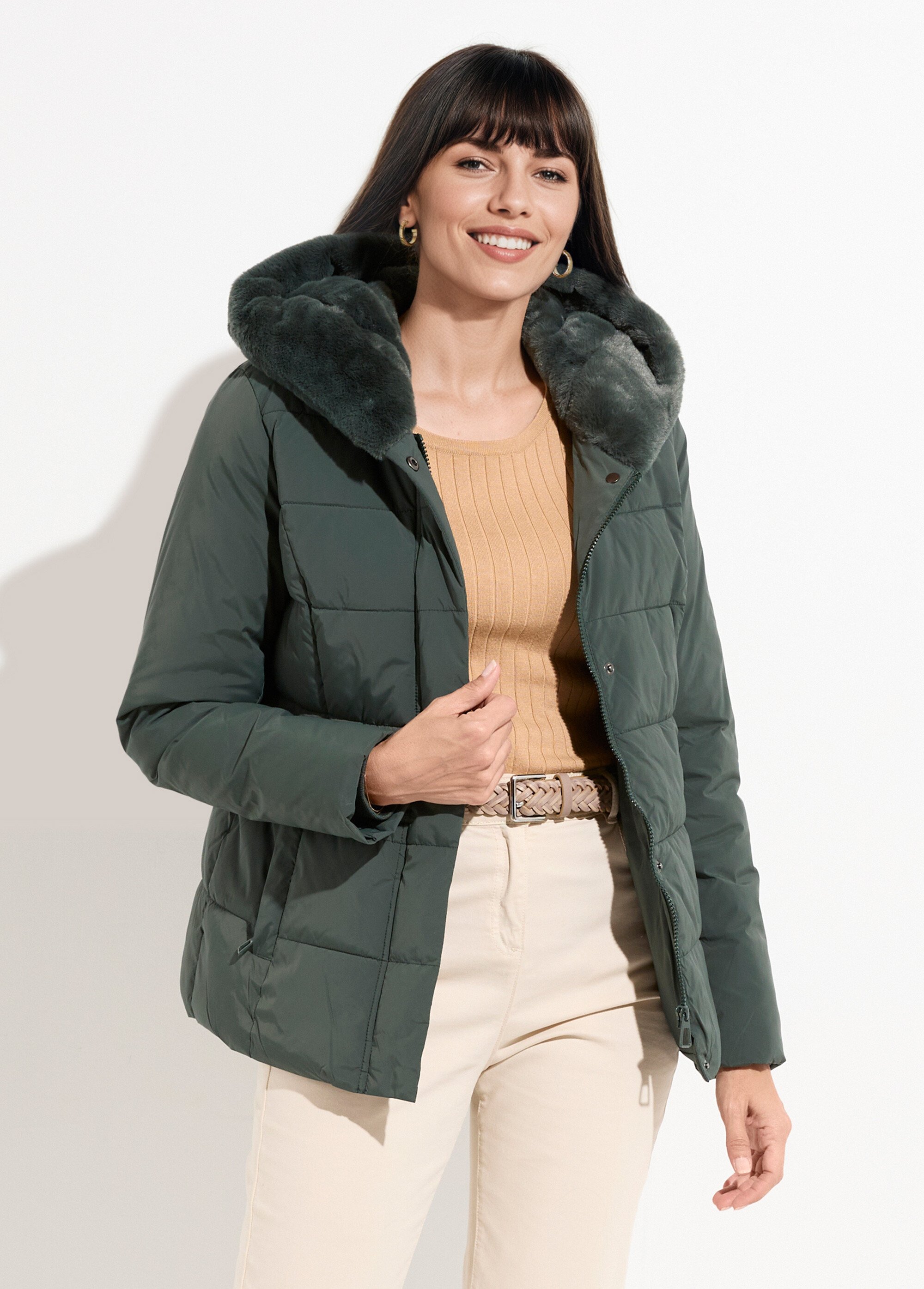 Doudoune courte avec capuche fourrure Femme Vert LJ-6071 FA1