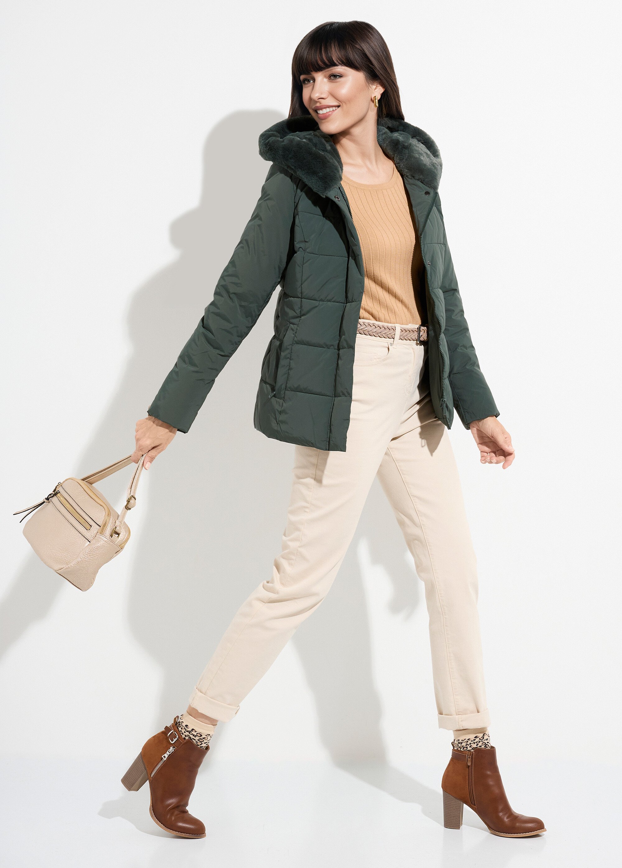Doudoune courte avec capuche fourrure Femme Vert LJ-6071 SI1