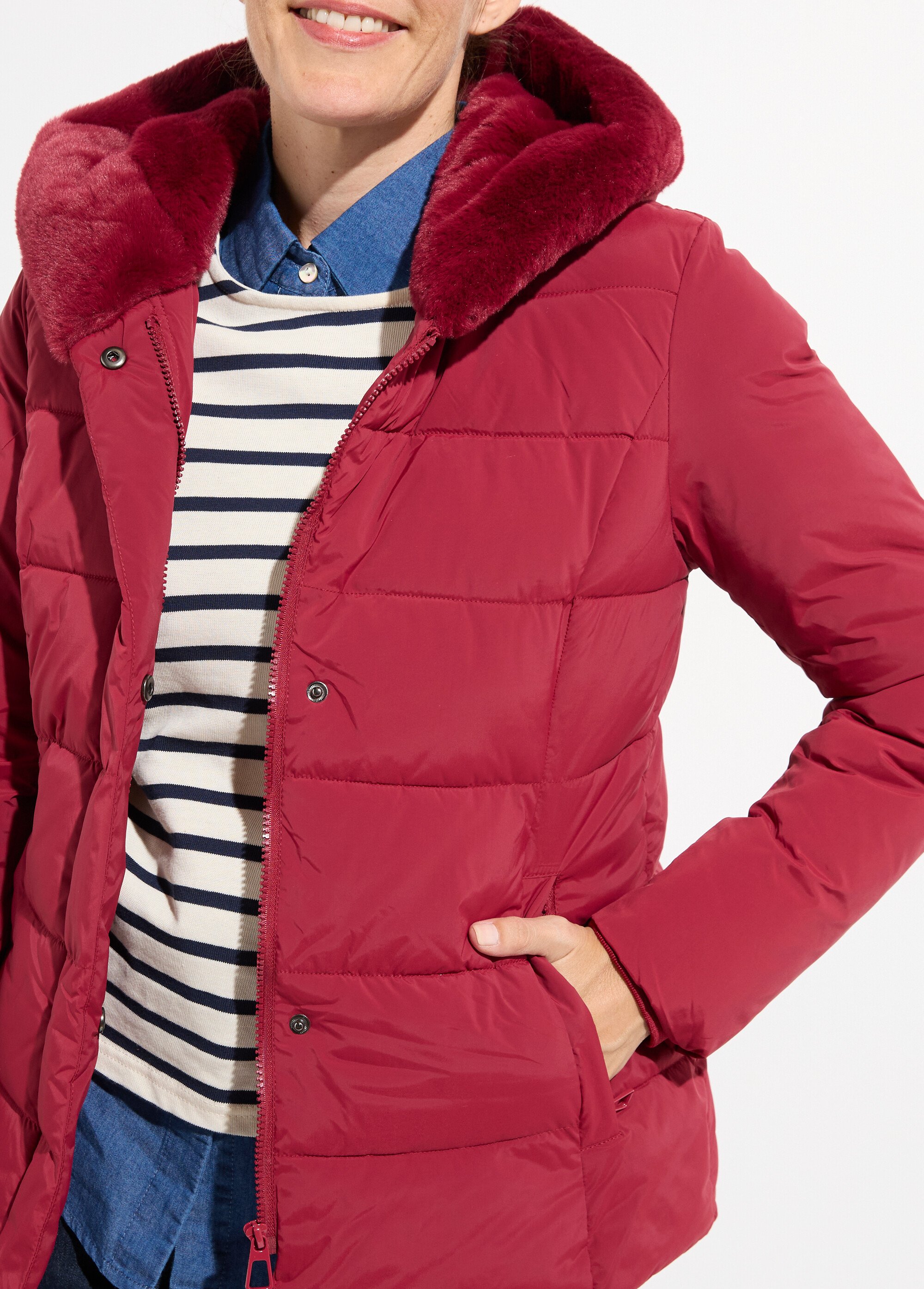 Doudoune courte avec capuche fourrure Femme Rouge LJ-6071 DE1