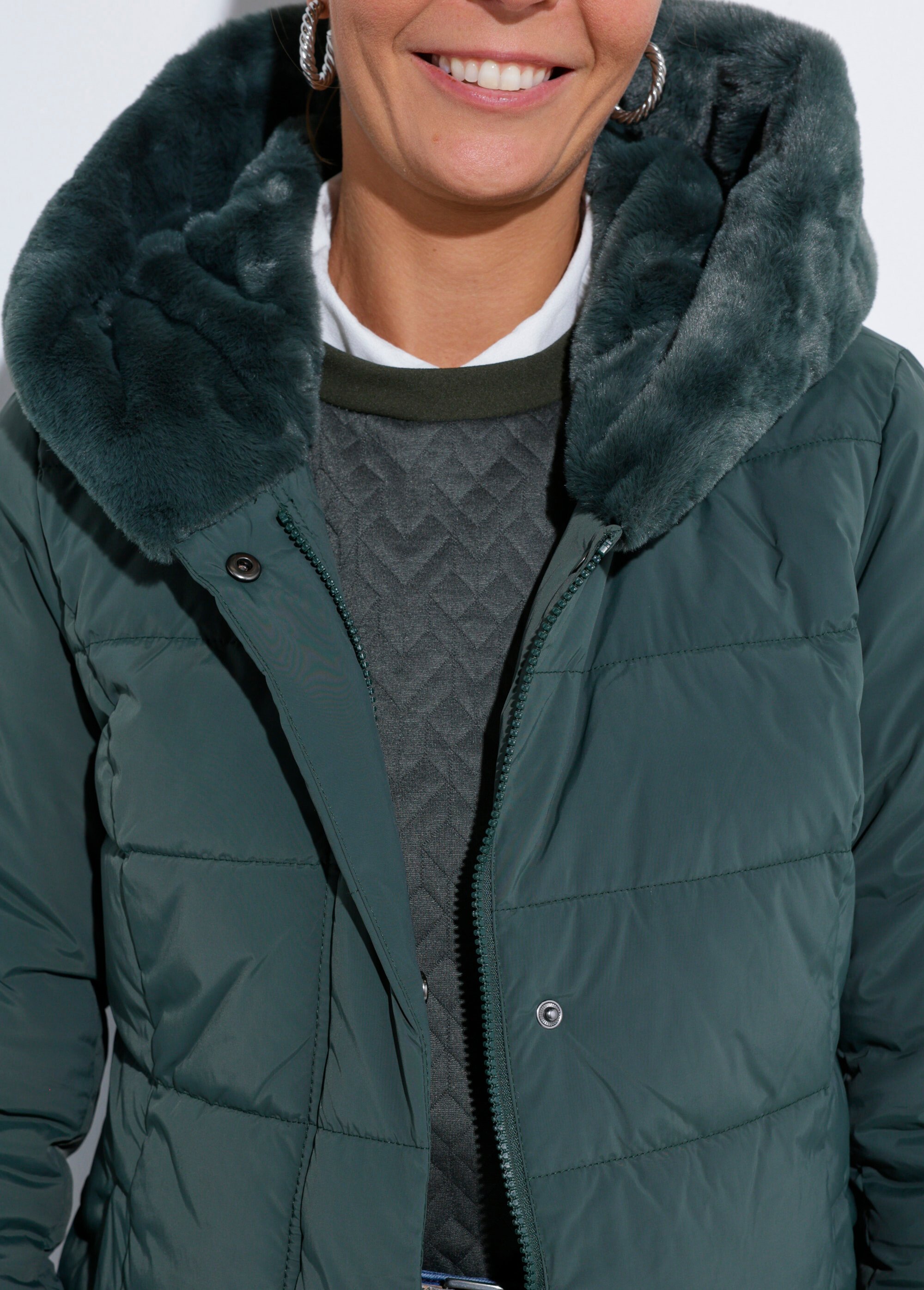 Doudoune longue avec capuche fourrure