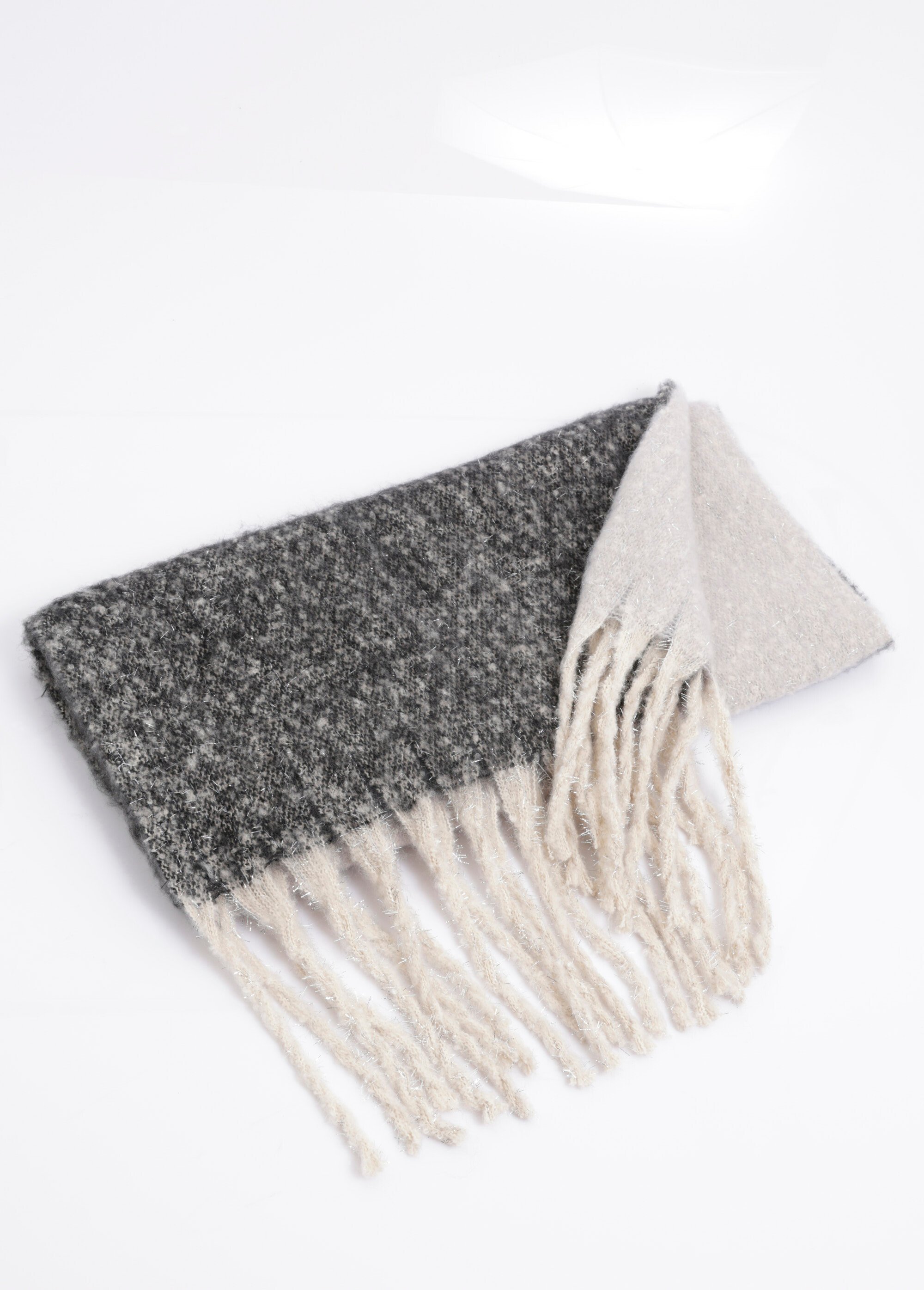 Echarpe maille métallisée avec franges