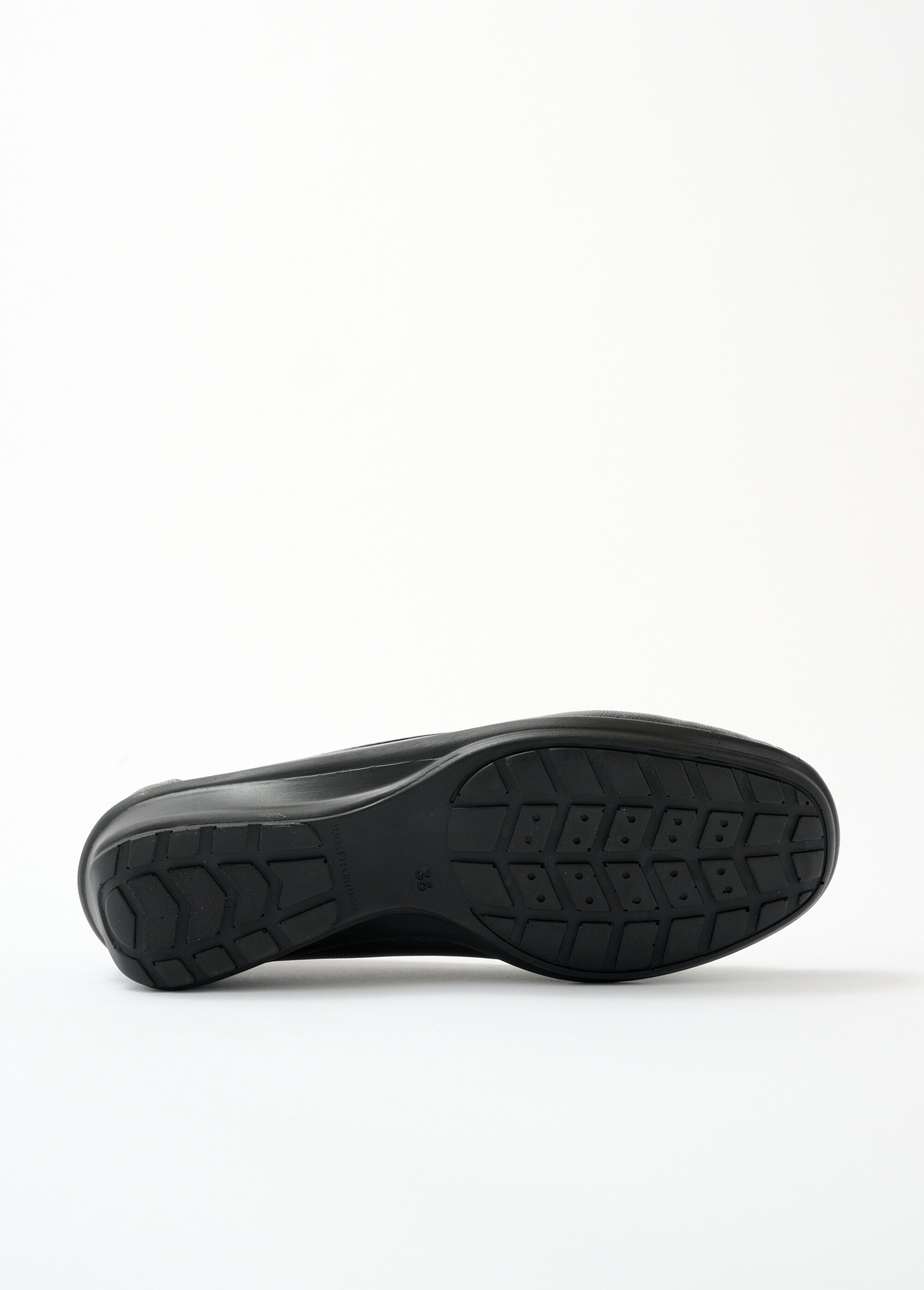 Mocassins compensés cuir patte frangée Femme Noir ODIN UN1